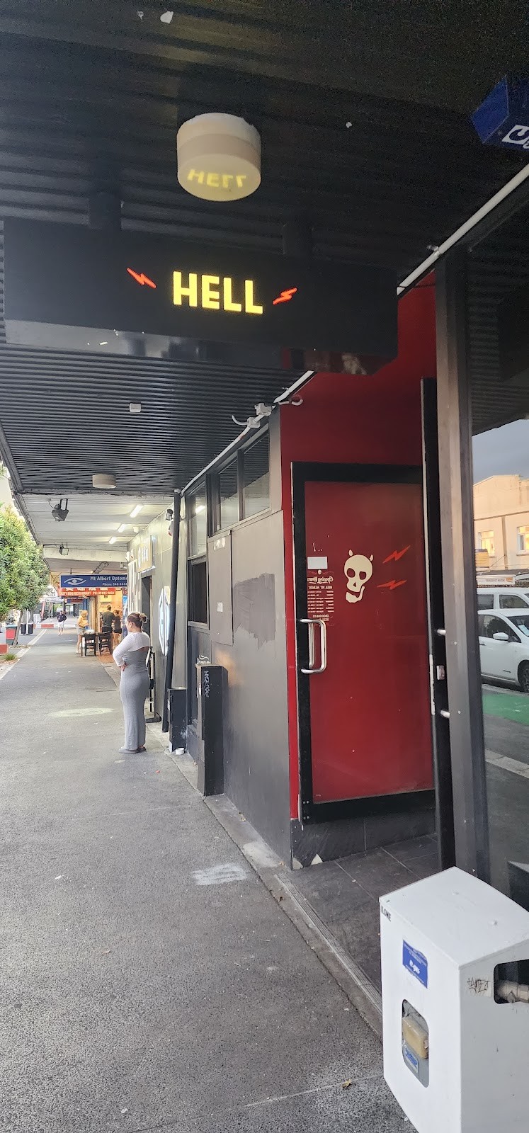 HELL Pizza Mount Albert: the place