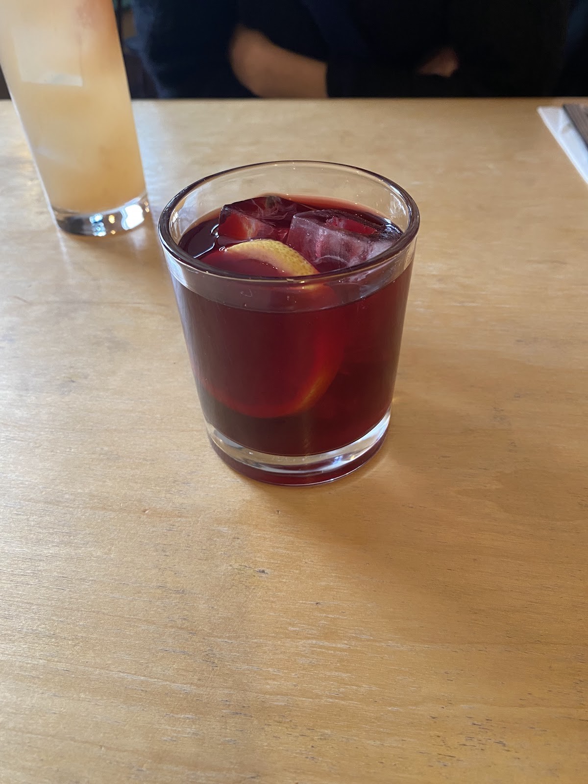 Naifs: food & drinks