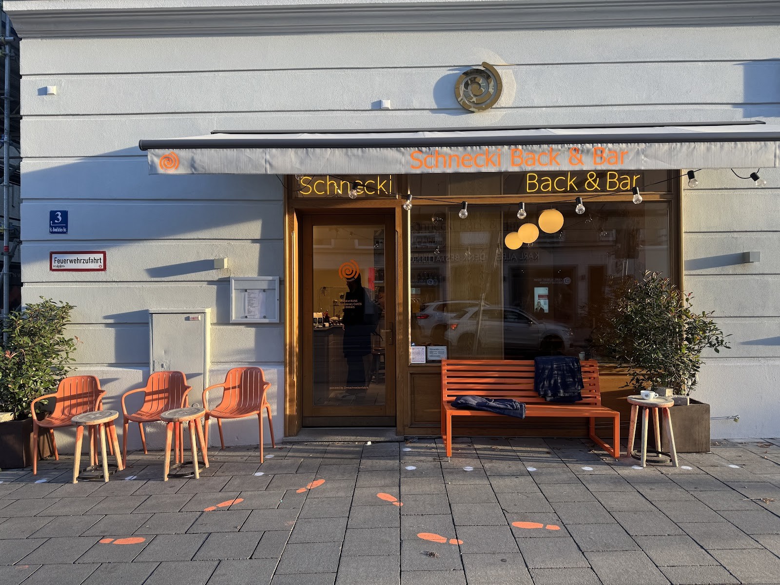Schnecki Back & Bar: the place