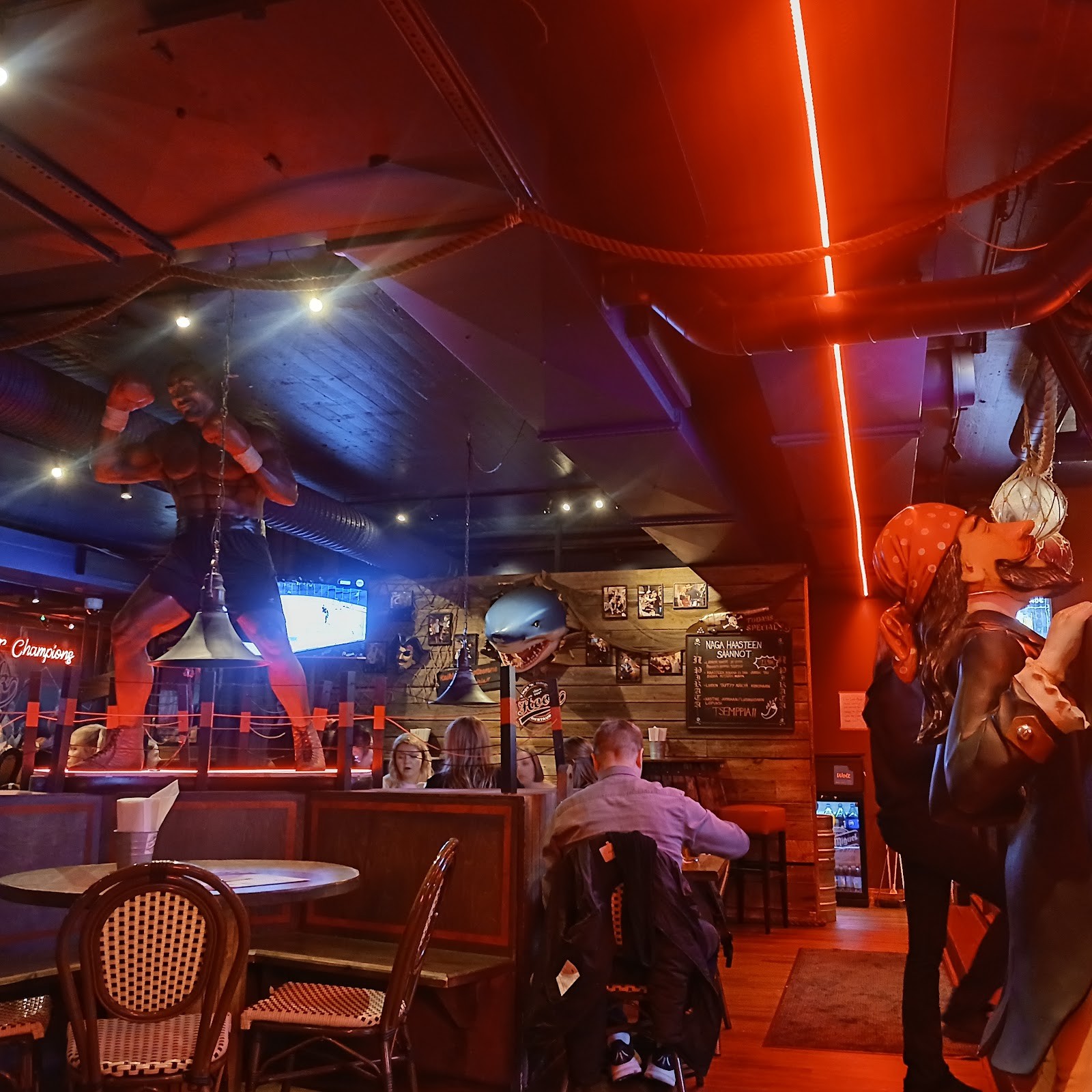 Ravintola Hook, Helsinki: the place