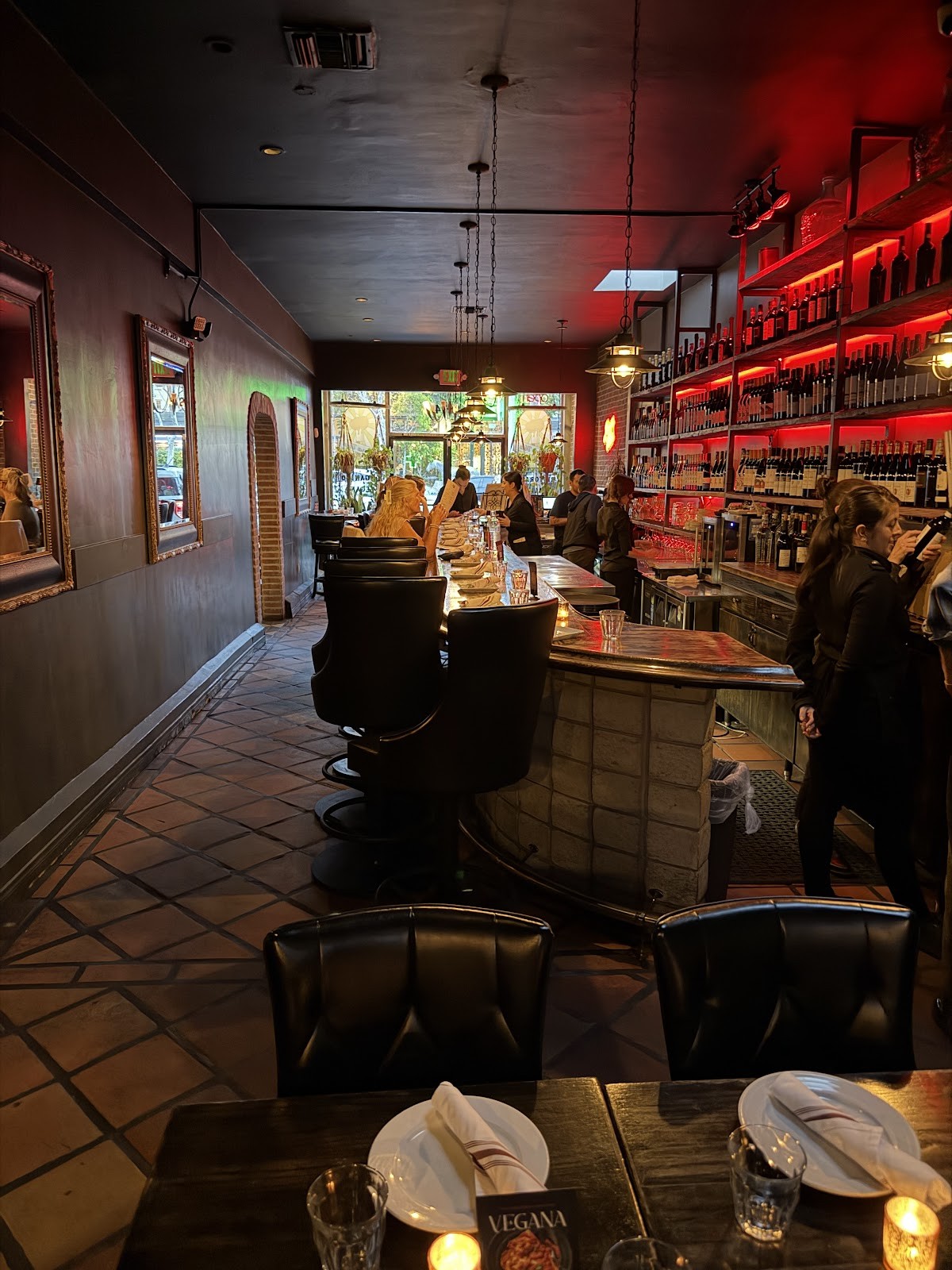 Pura Vita: the place