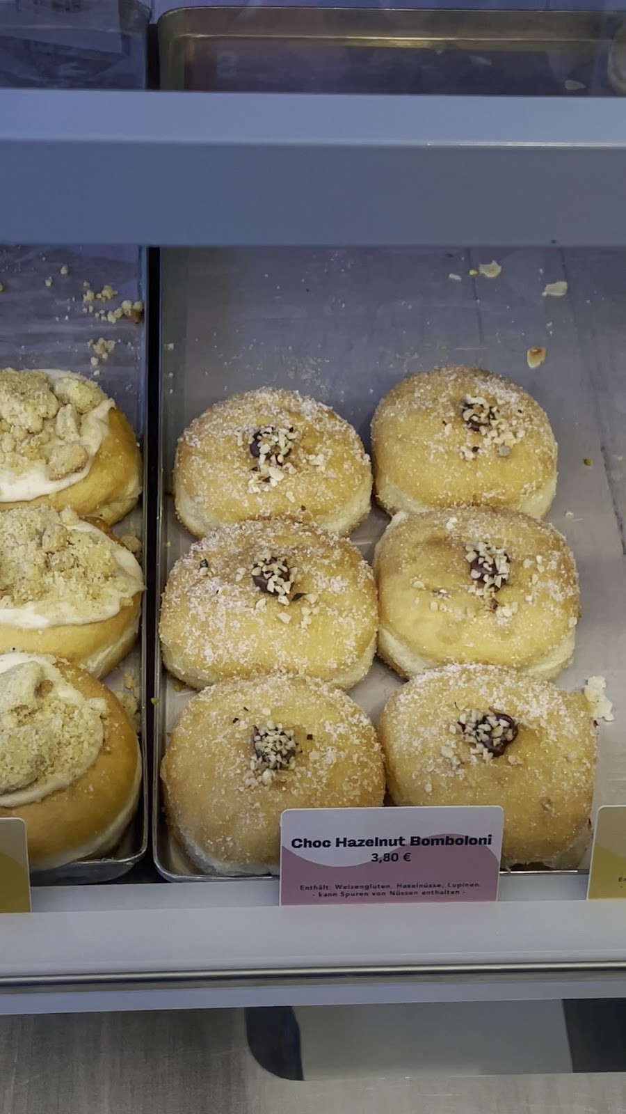 Brammibal's Donuts: food & drinks