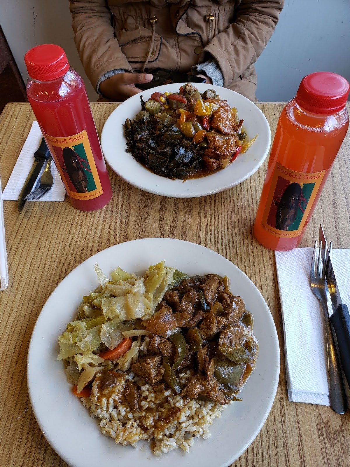 The Nile Cafe: food & drinks