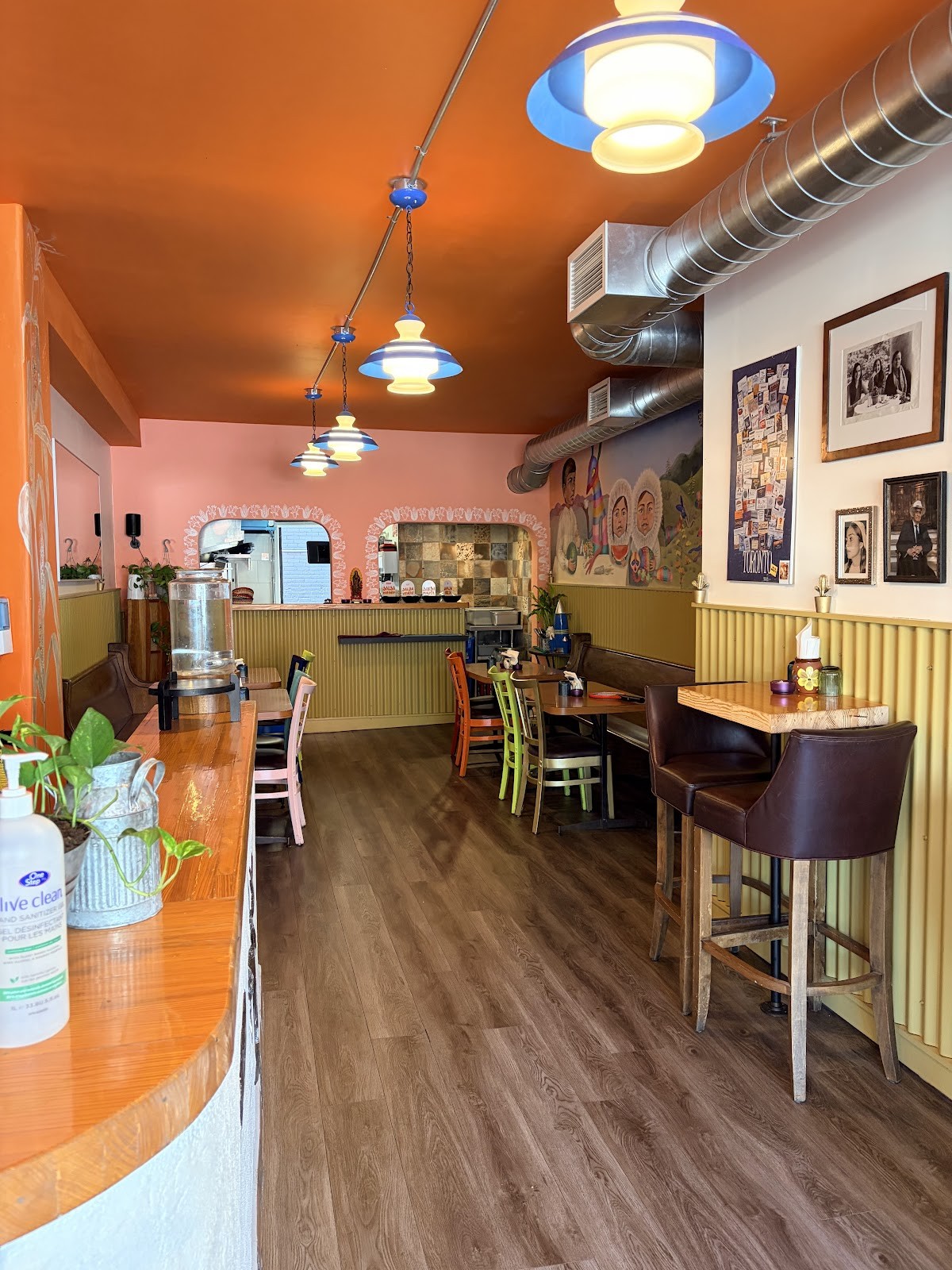 Santa Madre Mexican Resturant: the place