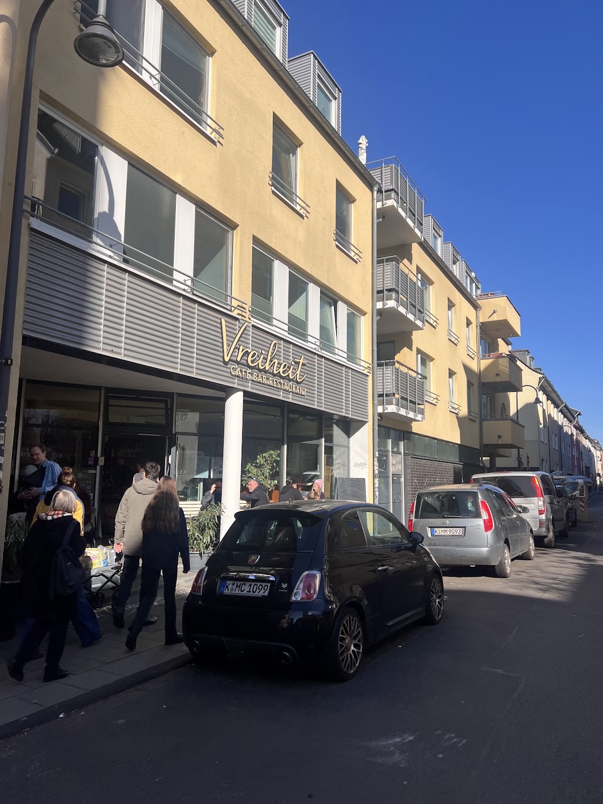 Café Vreiheit: the place