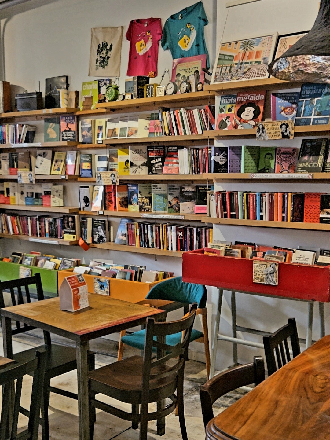 Ubik Café Cafetería Librería: the place