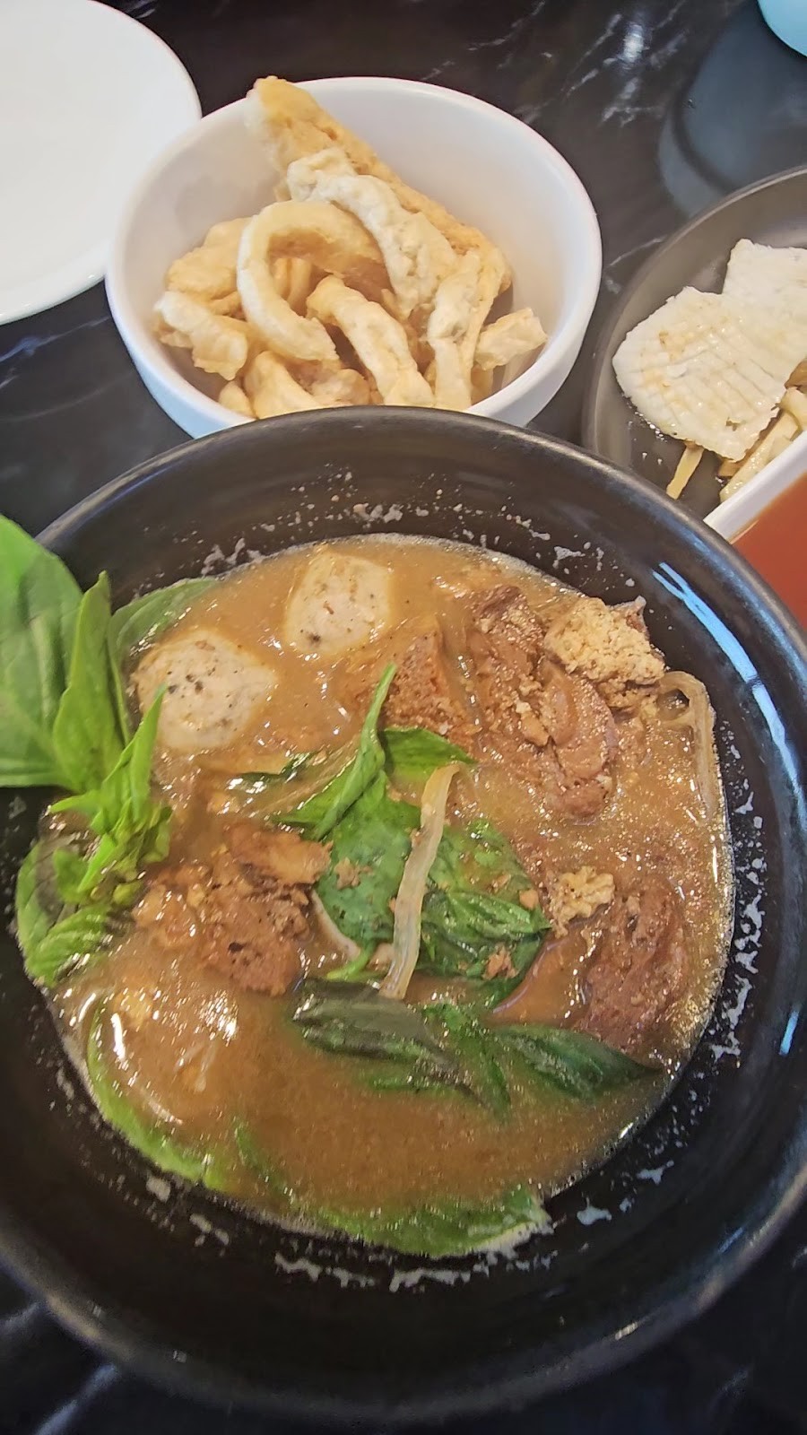 素食弘法: food & drinks