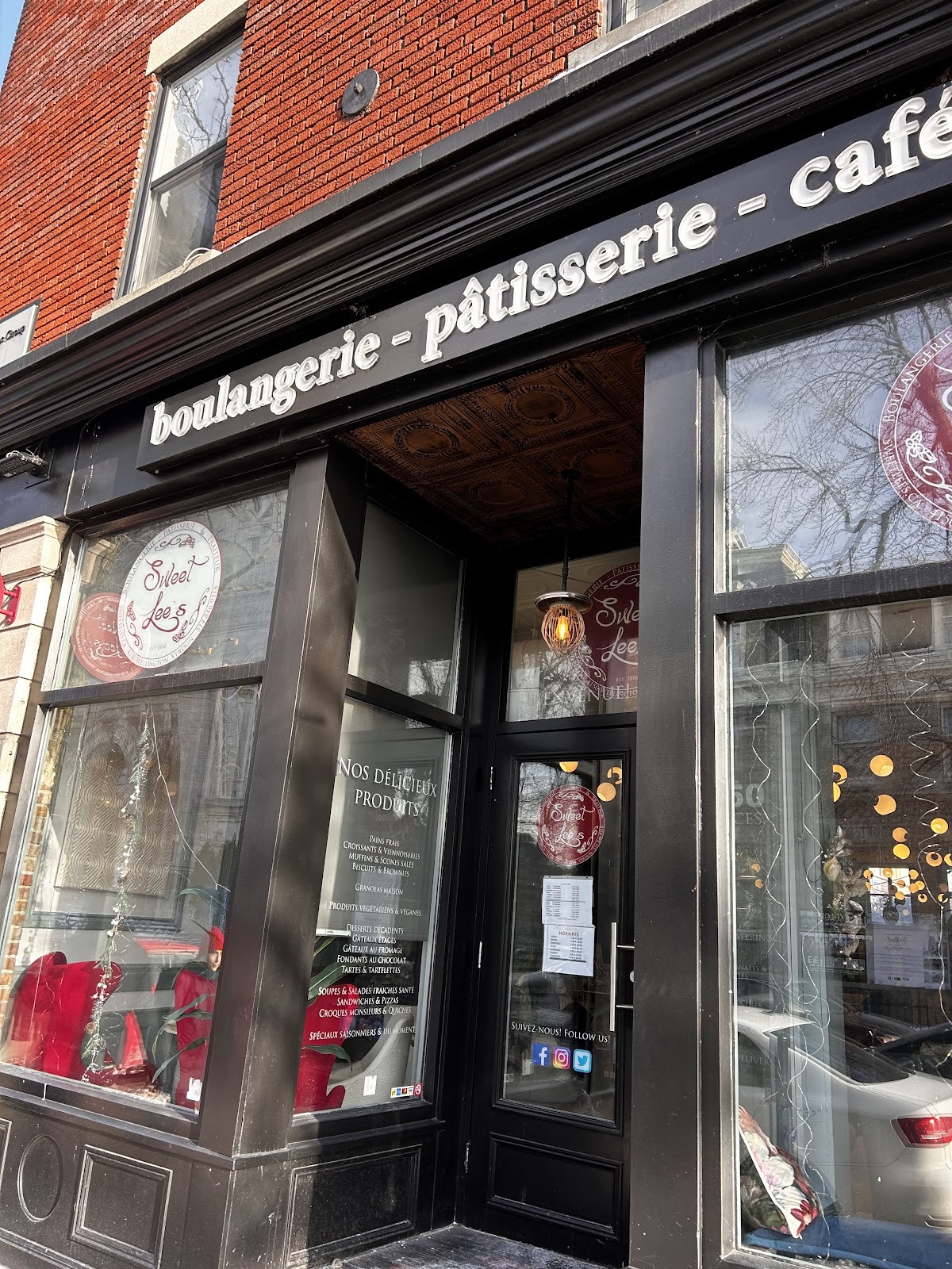 Sweet Lee's Bakery: the place