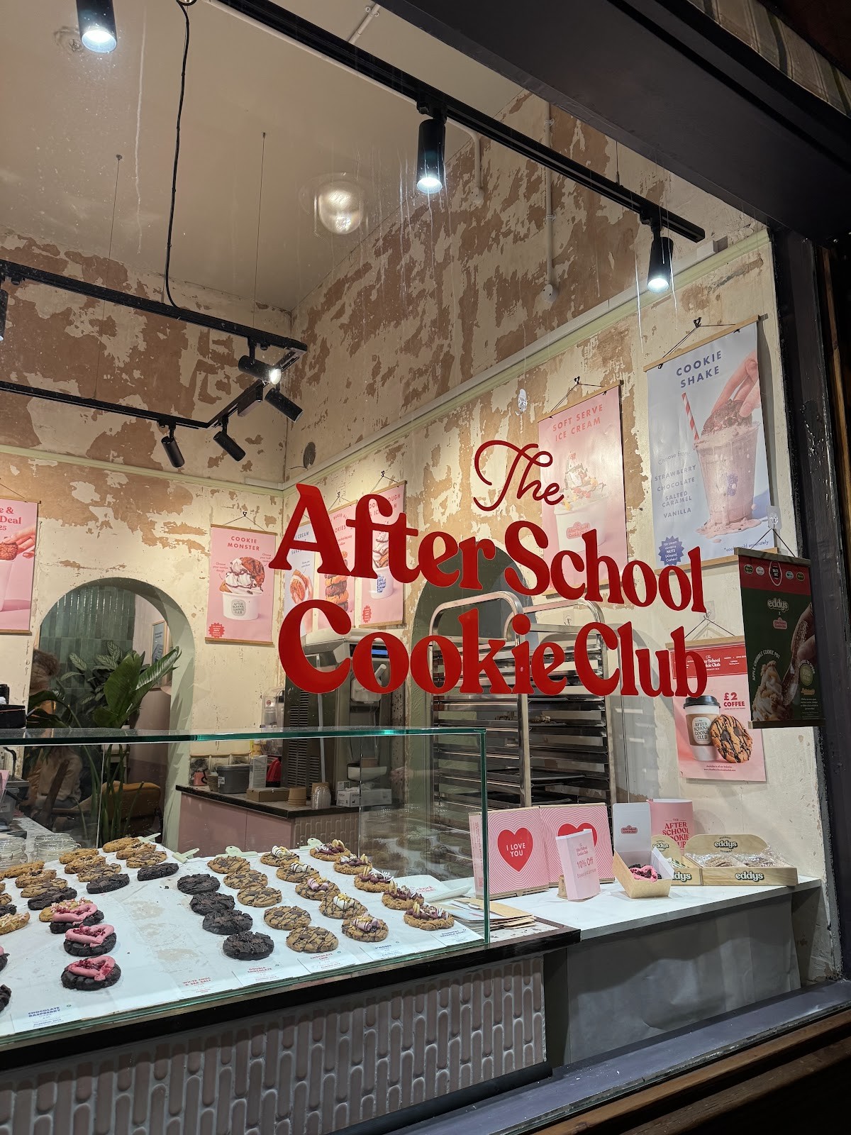 The After School Cookie Club - Mayfair: the place