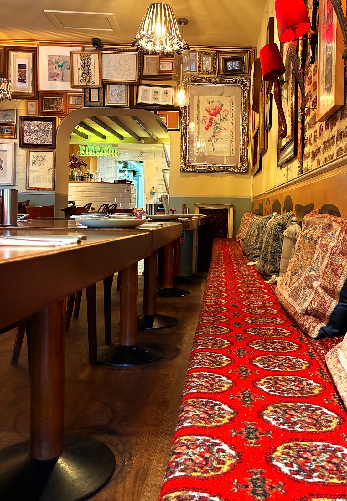 Hafez: the place