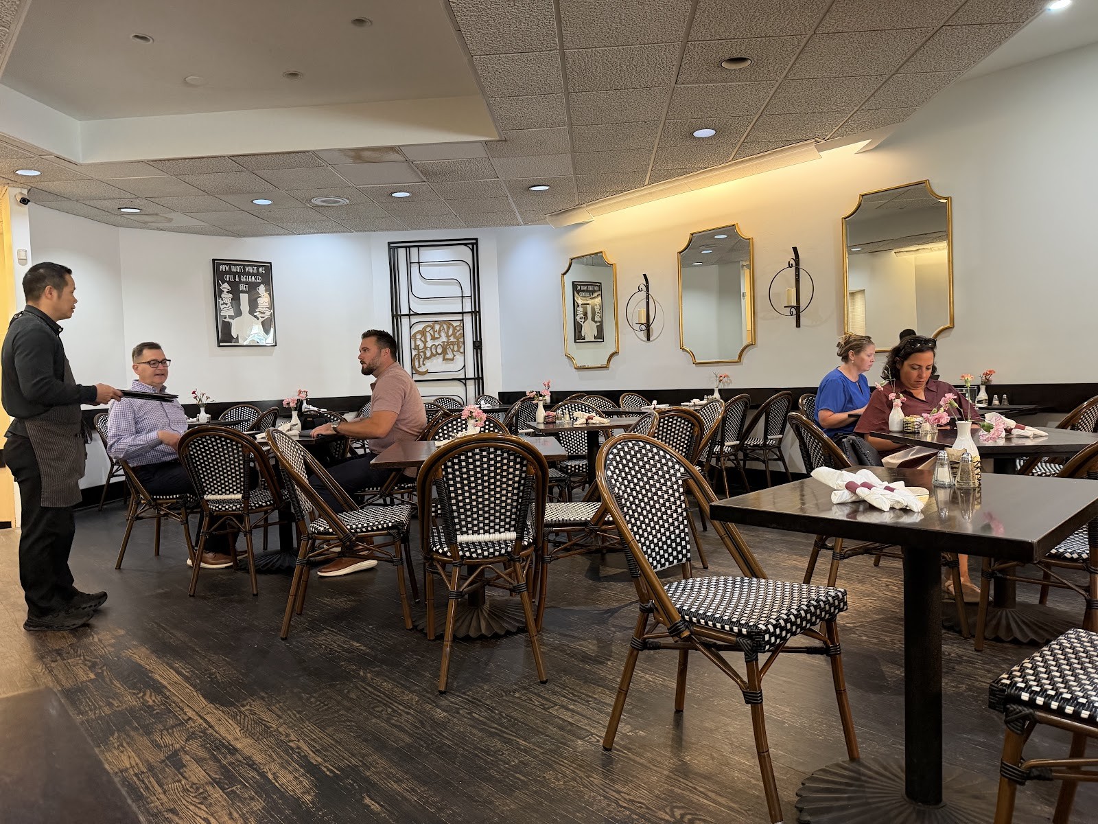 Bread & Chocolate: the place