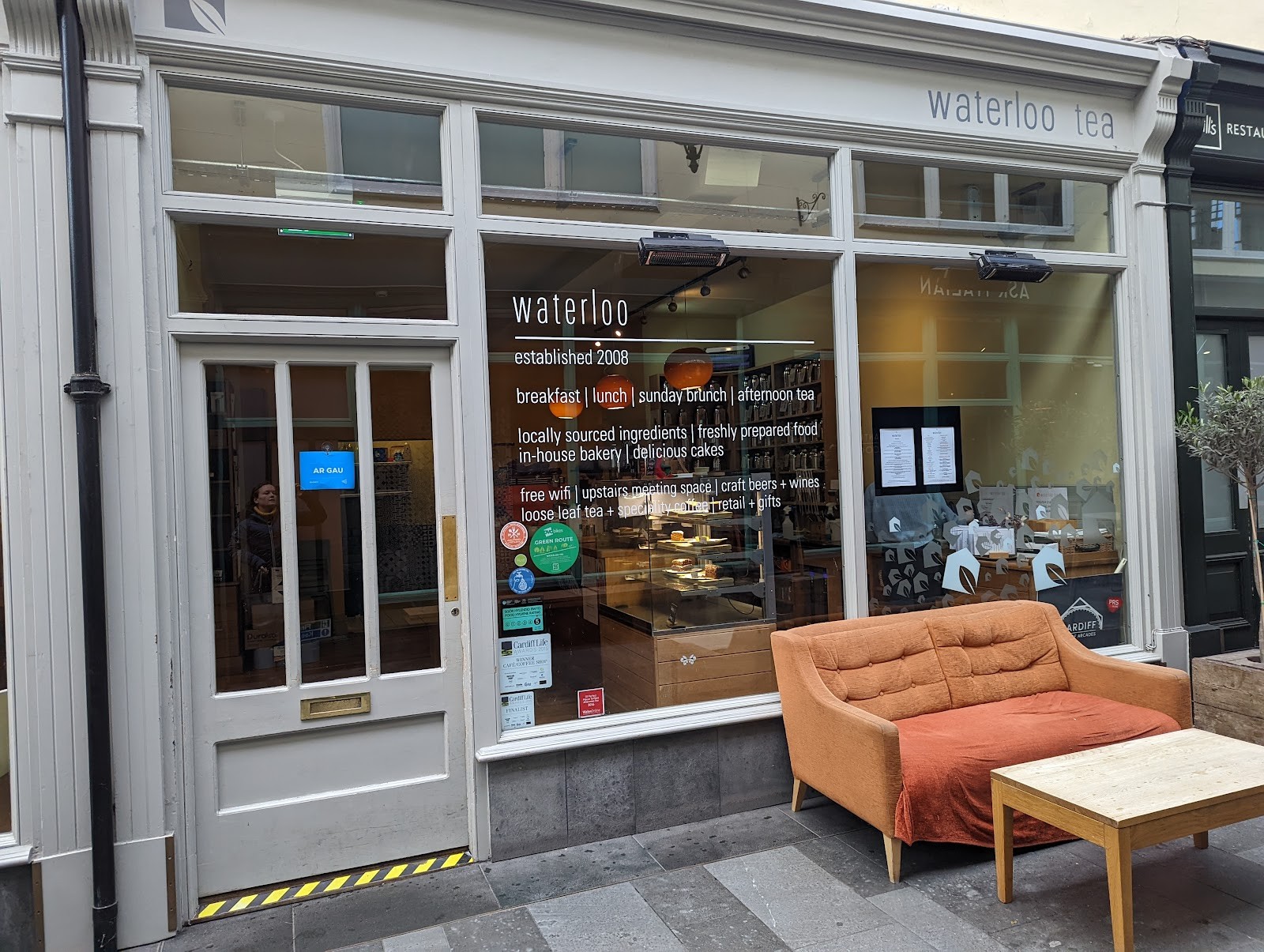 Waterloo Tea (Wyndham Arcade): the place
