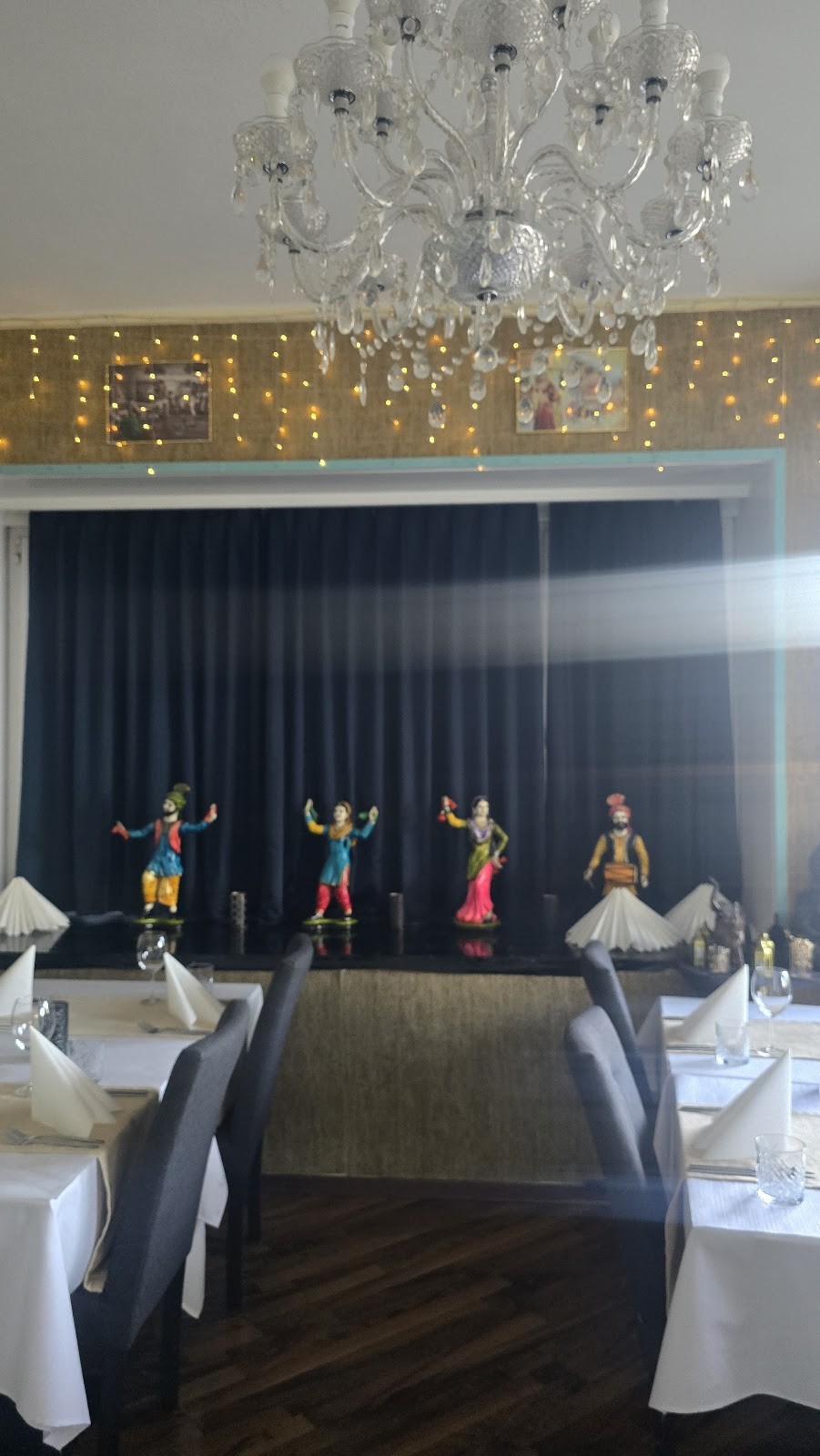 Tamarind Garden - Indian Restaurant: the place