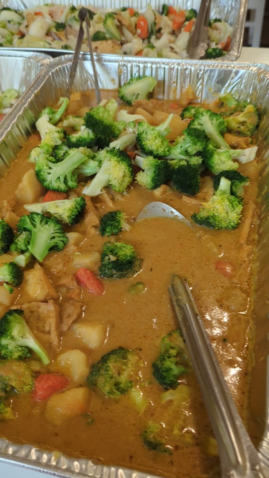 Loving Hut Vegan Restaurant - San Francisco: food & drinks