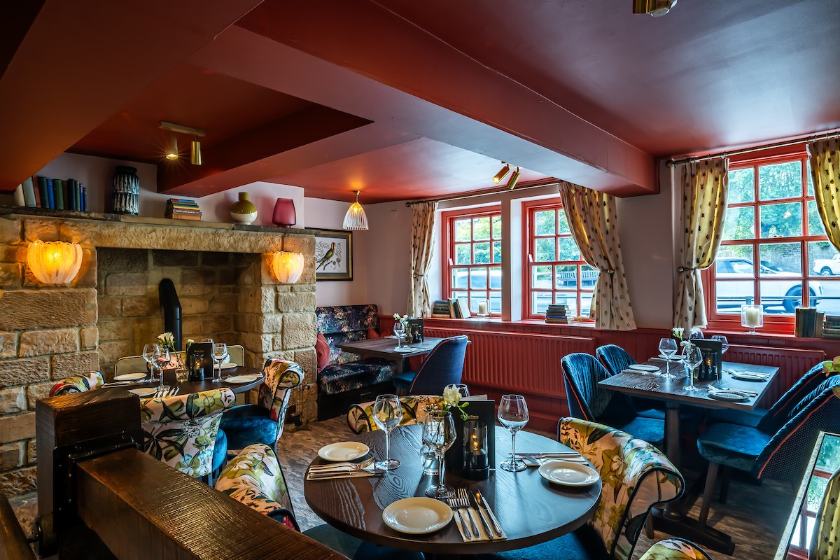 The White Hart: the place