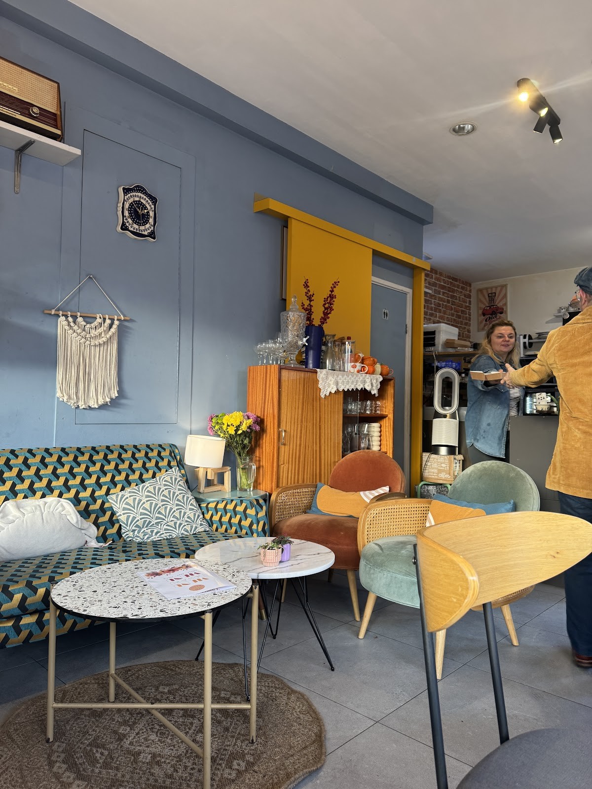 Kazik Amsterdam: the place