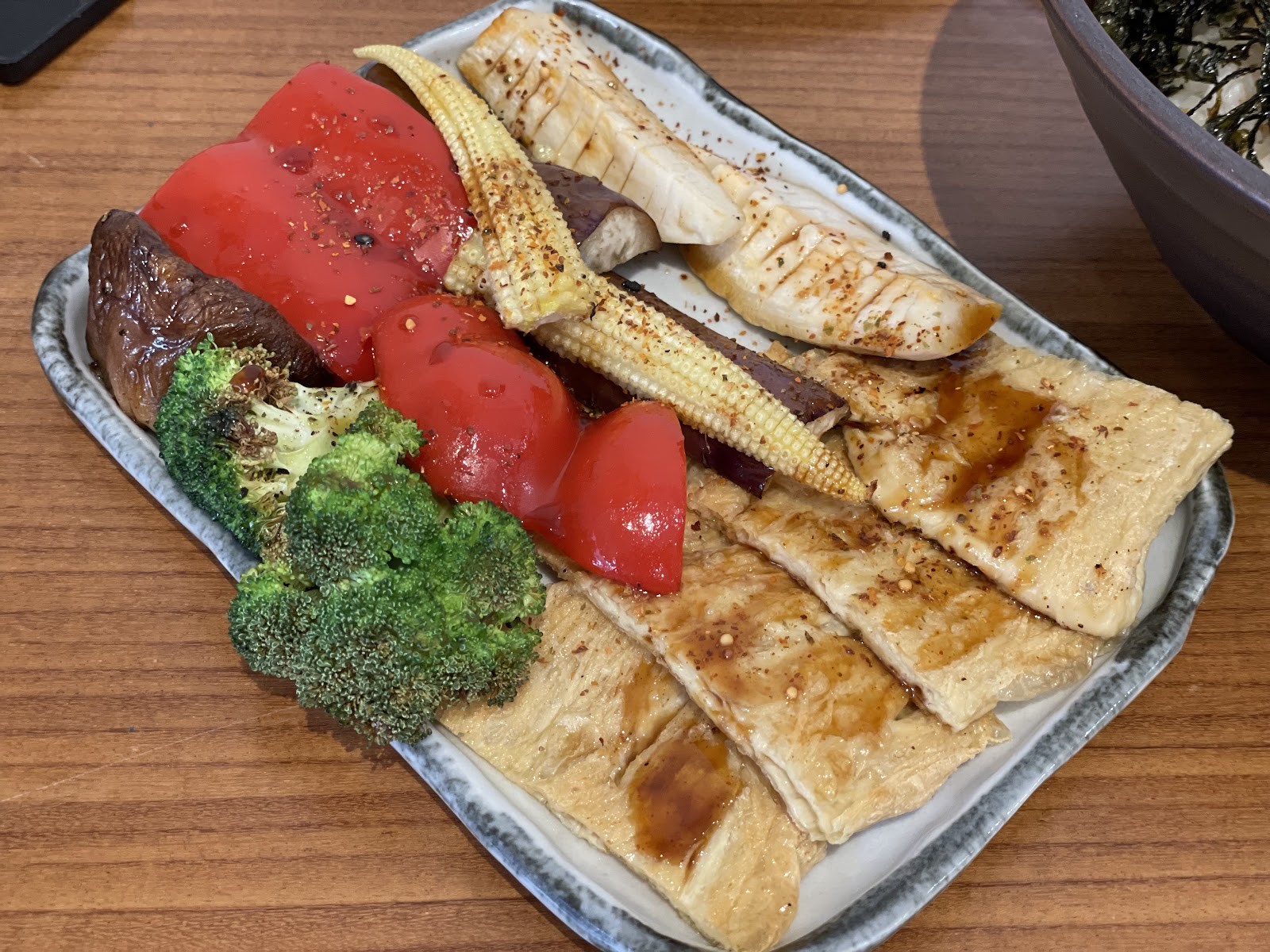 About Islander: food & drinks