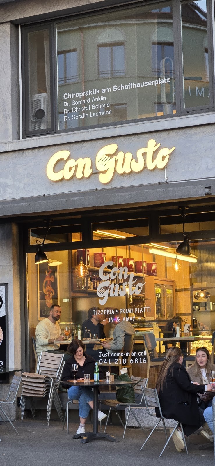 Con Gusto Schaffhauserplatz: the place