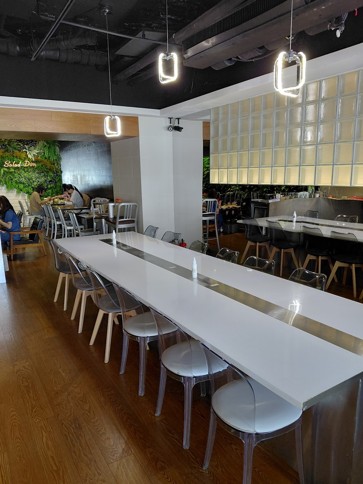 Salad Den: the place
