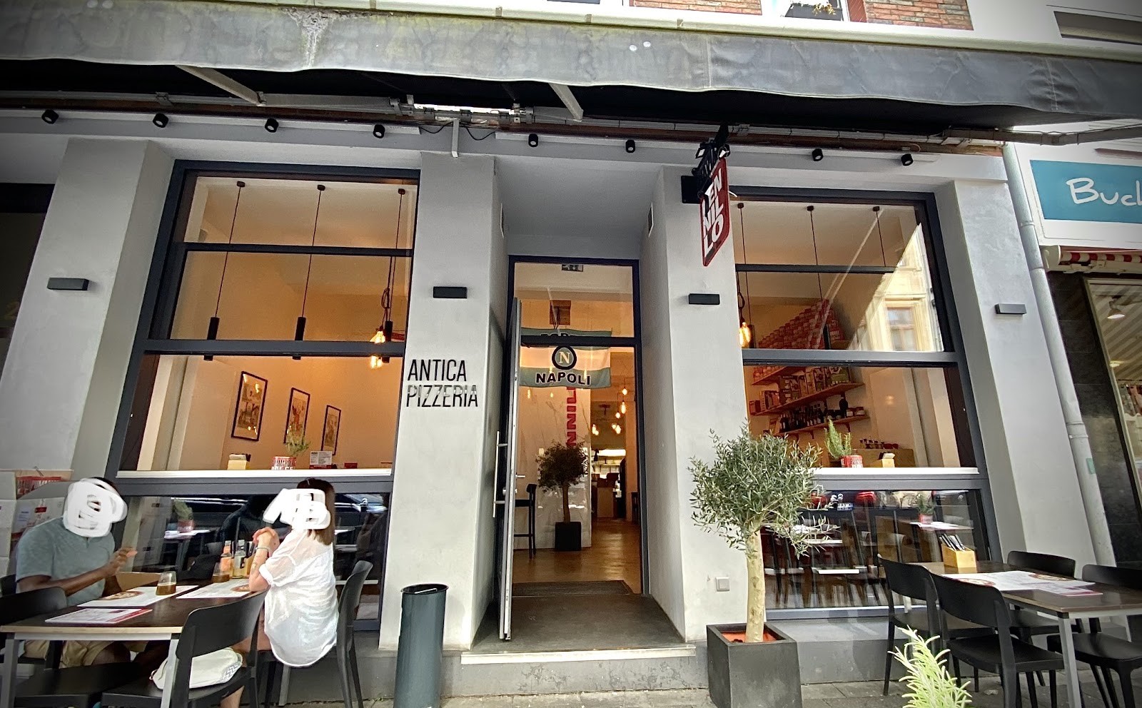 Antica Pizzeria Nennillo - Belgisches Viertel: the place