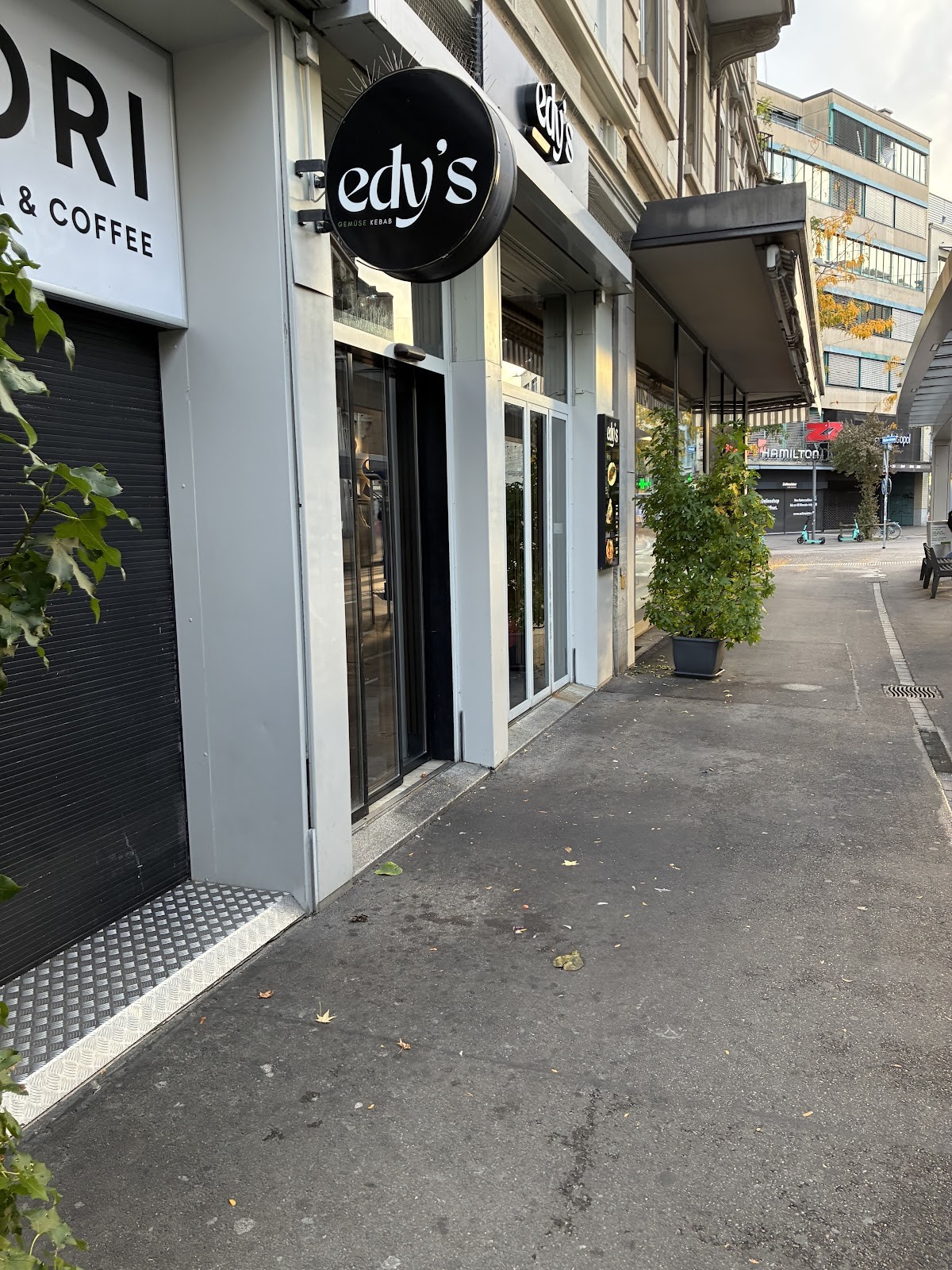 edy's kebab: the place