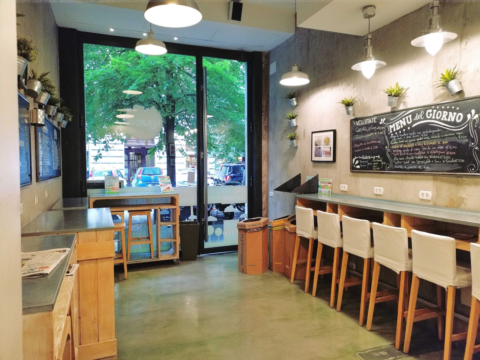Zumos Juicebar & healthy food: the place