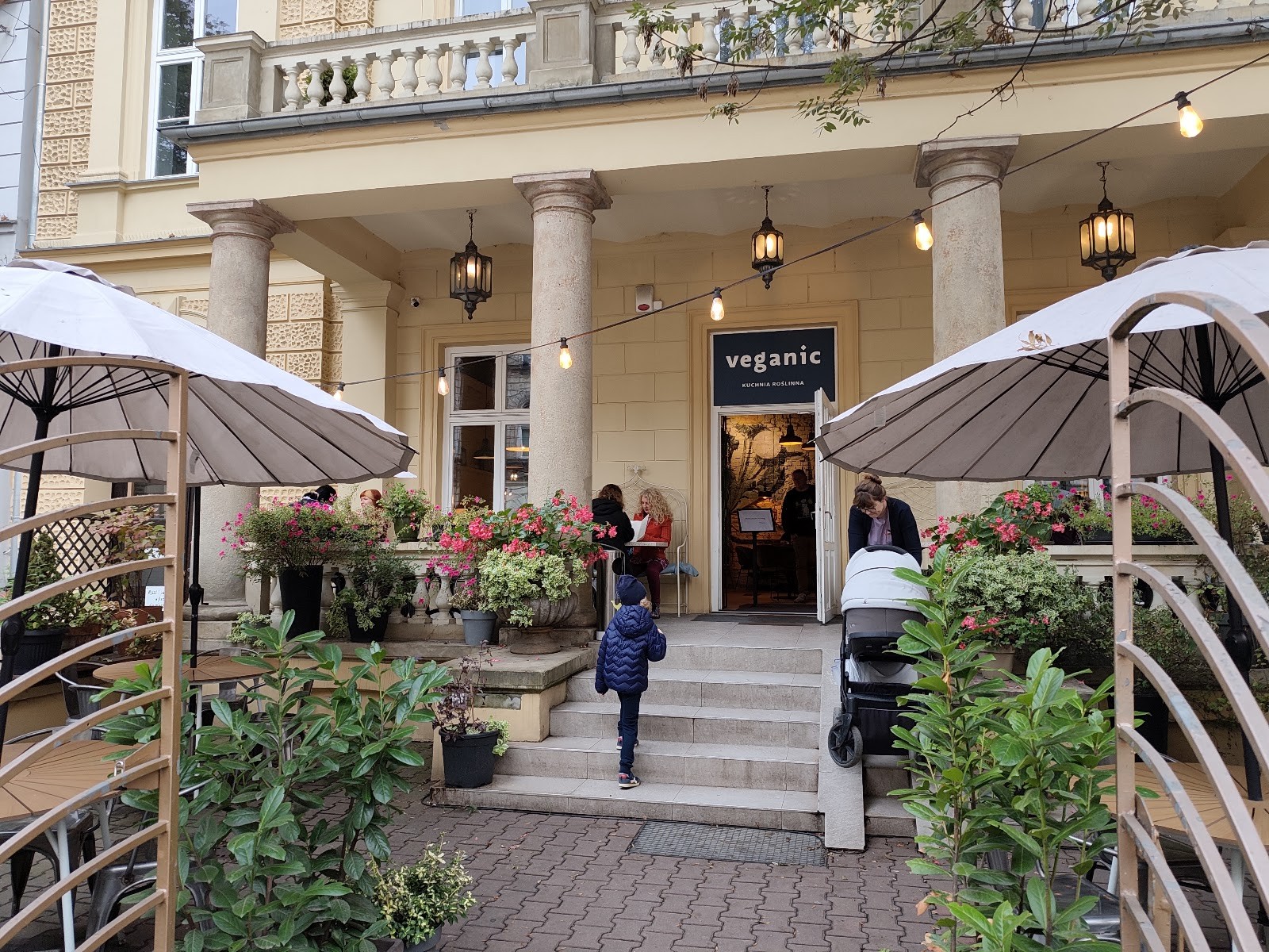 Veganic Restaurant: the place