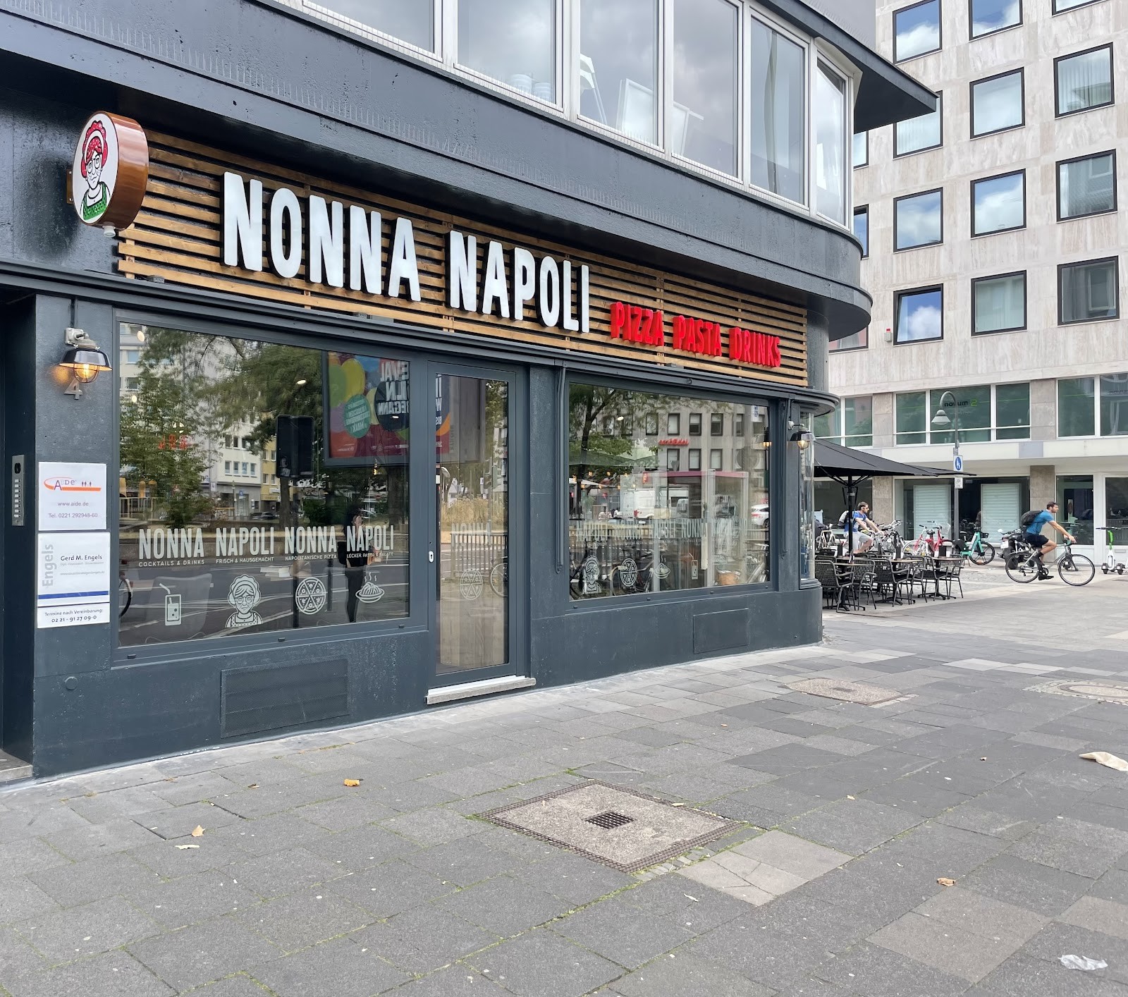 Nonna Napoli: the place