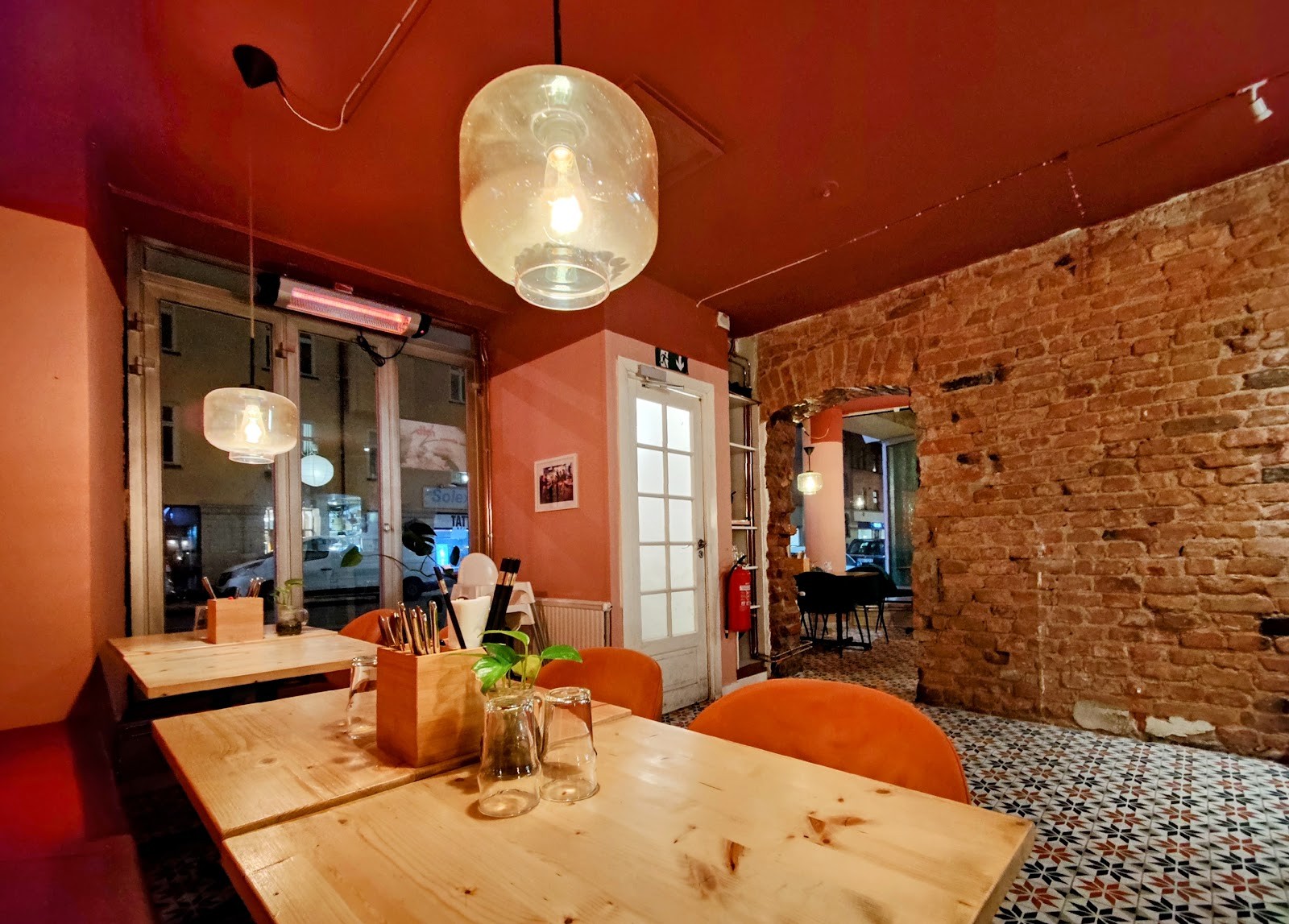 Restaurang Springrolls: the place