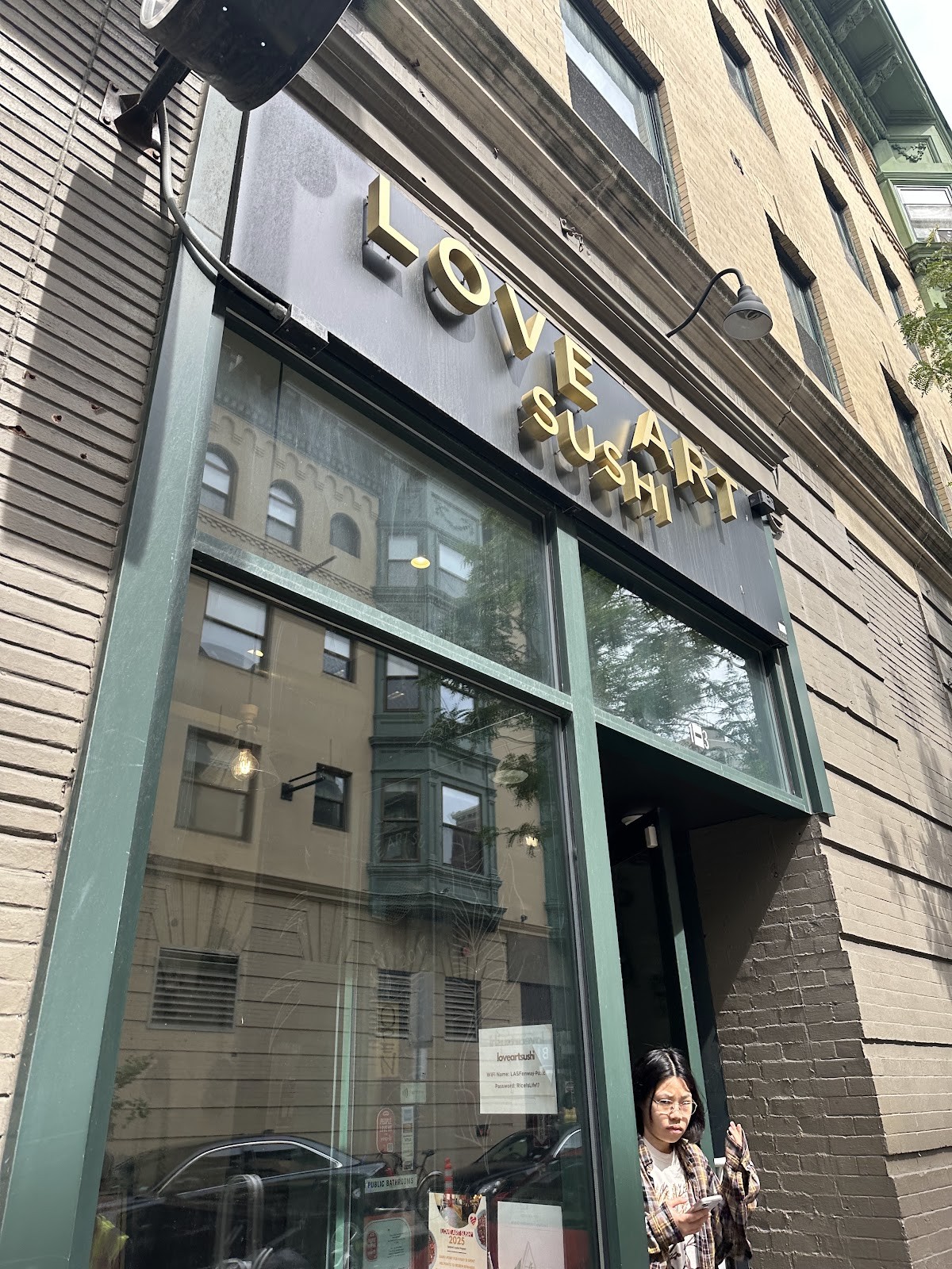Love Art Sushi Fenway: the place
