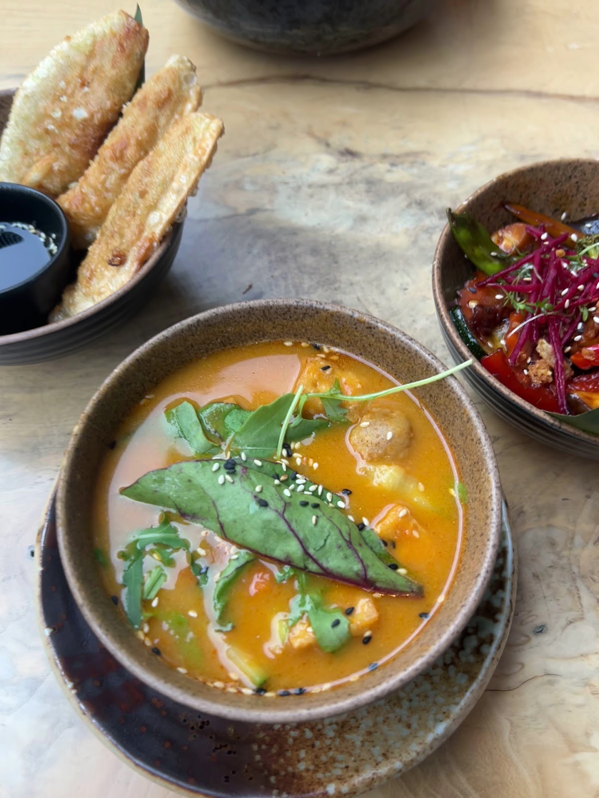 TA Vegan House: food & drinks