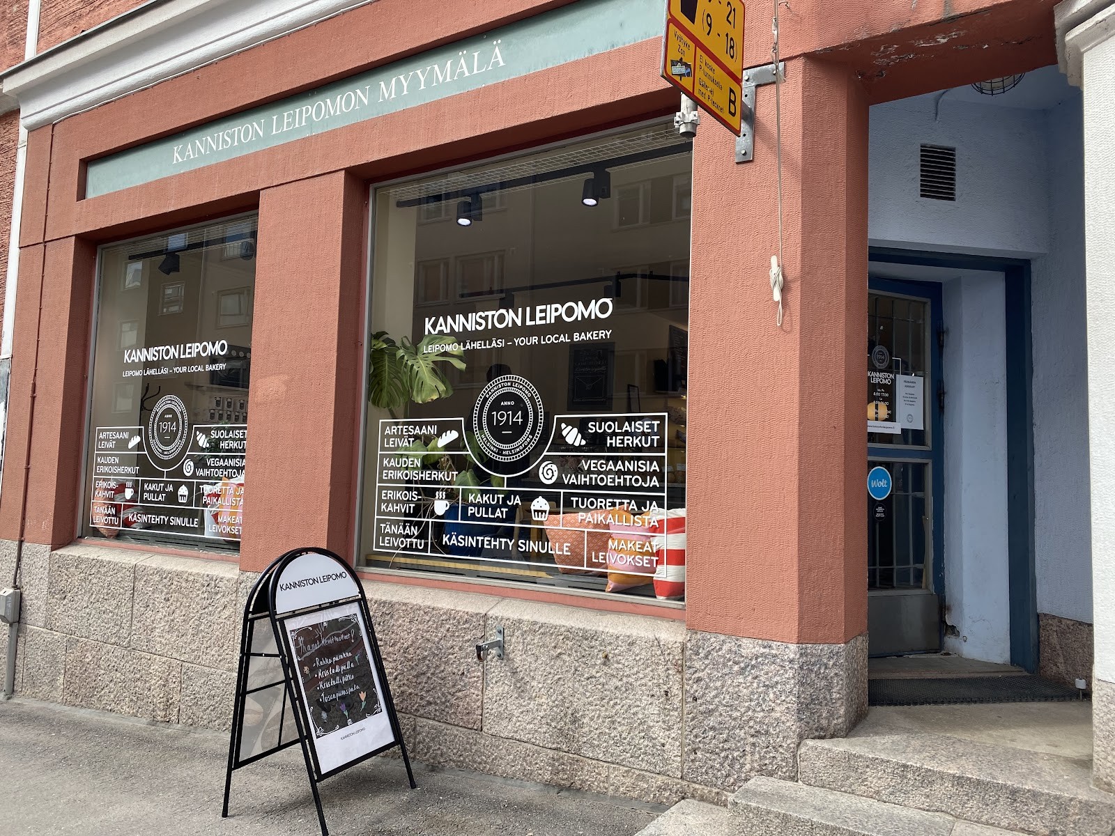 Kanniston Leipomo: the place