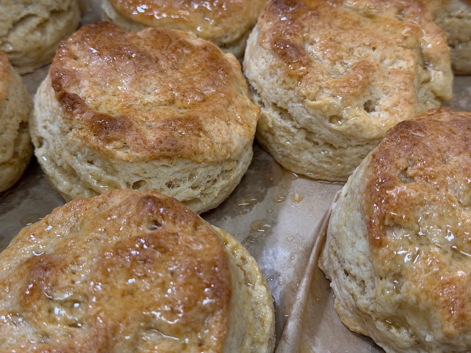 Yum Golden Crumb: food & drinks