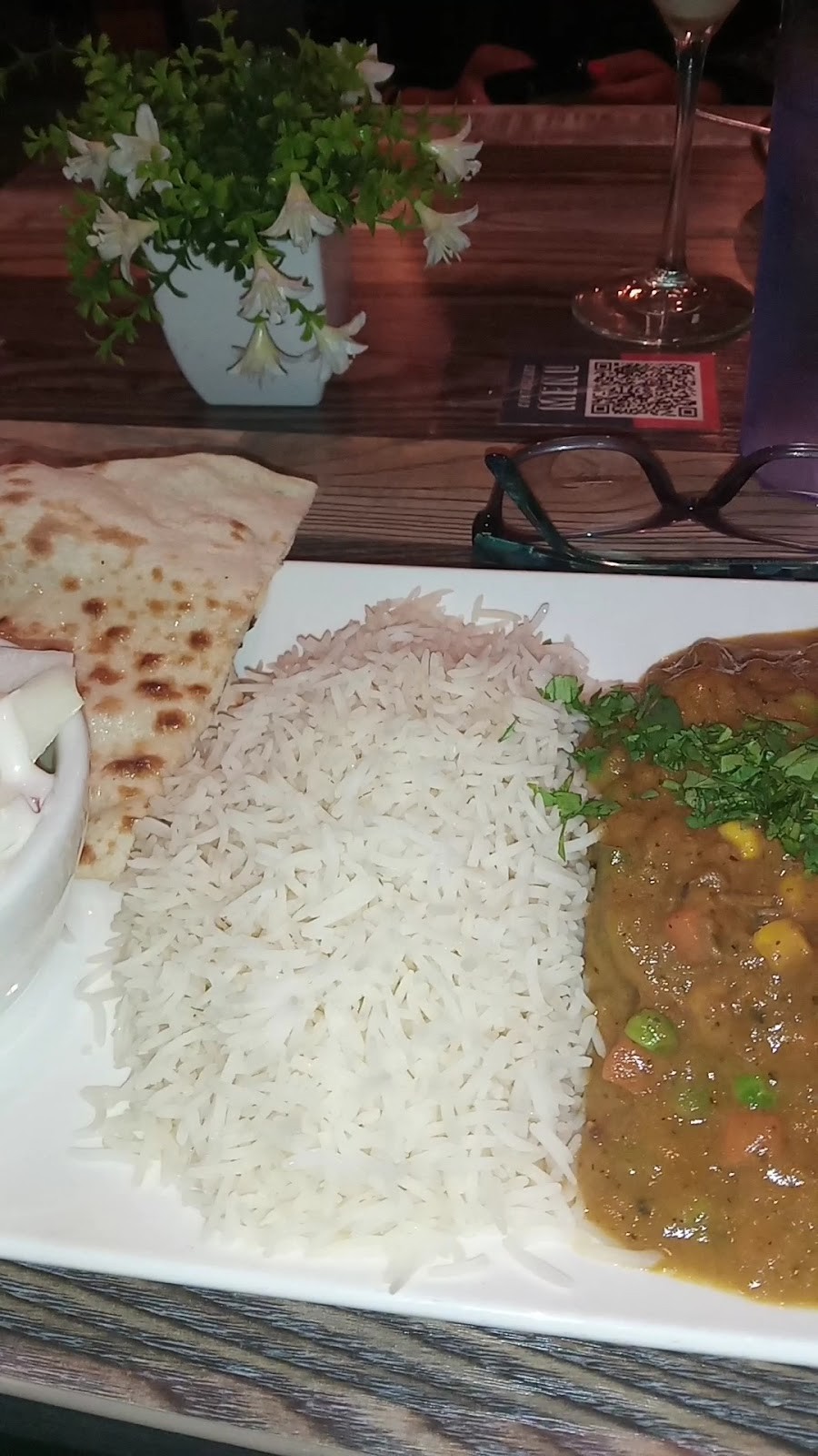 Urban India | Restaurant & Bar: food & drinks