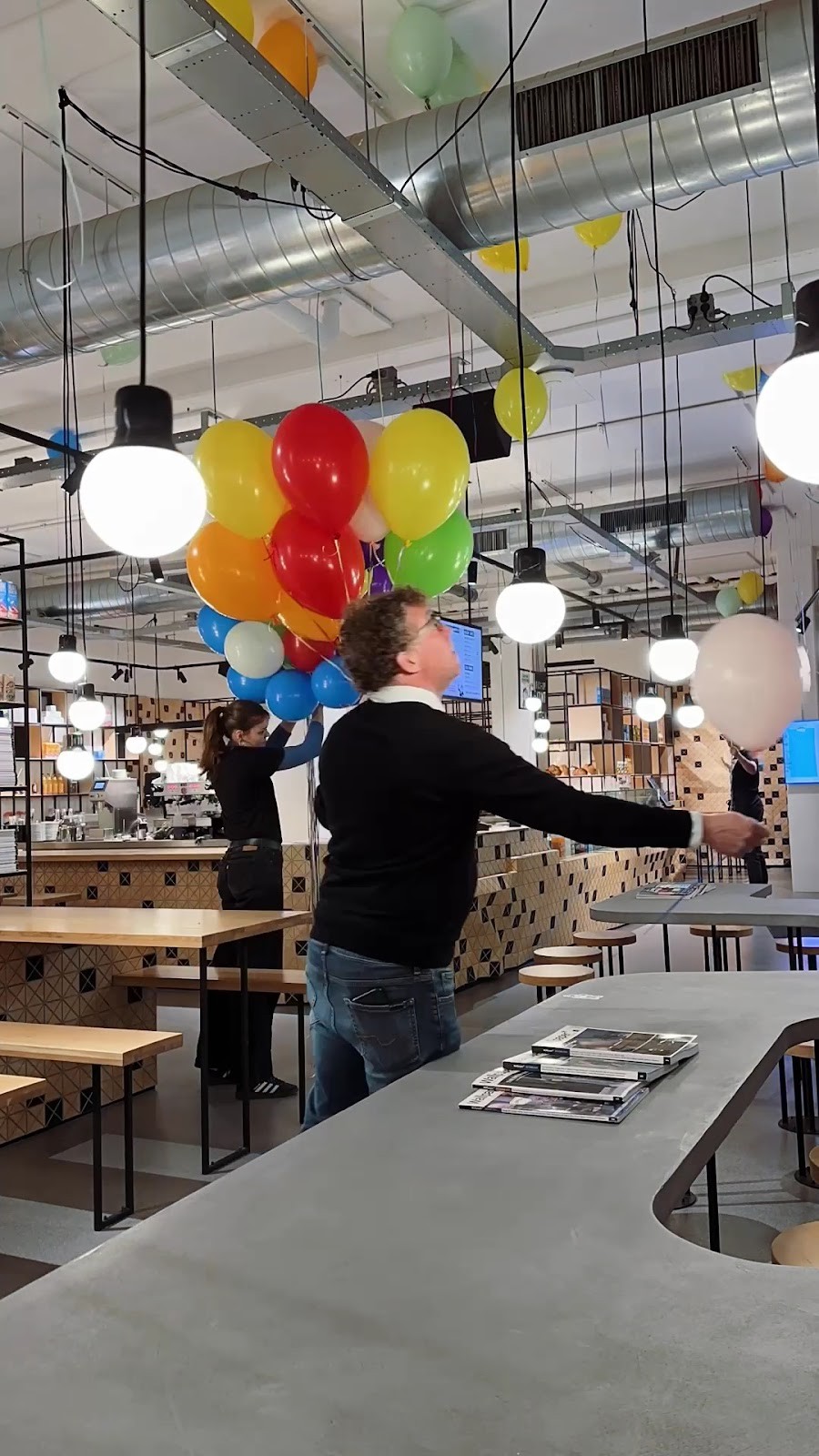 Lebkov & Sons Zuidas: the place