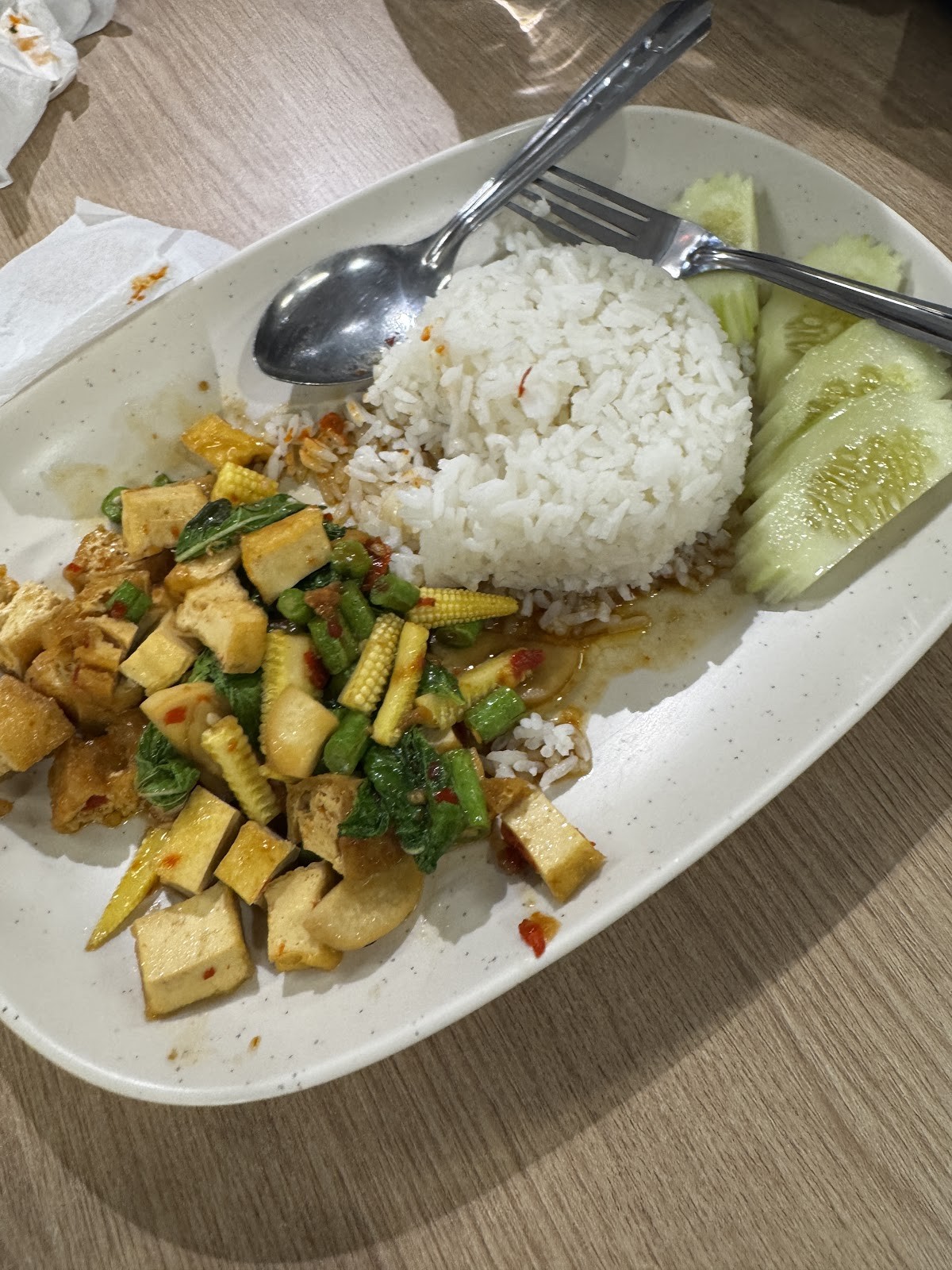 Walee vegetarian vegan: food & drinks