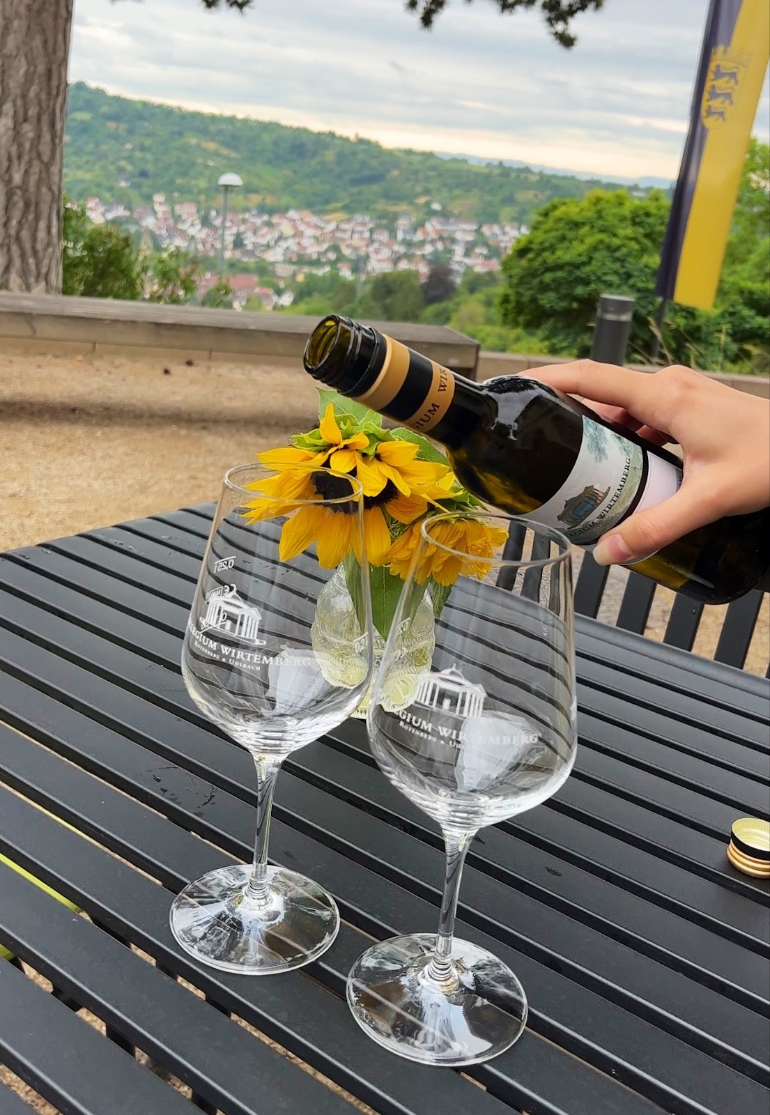 1819 Bistro am Wirtemberg: the place