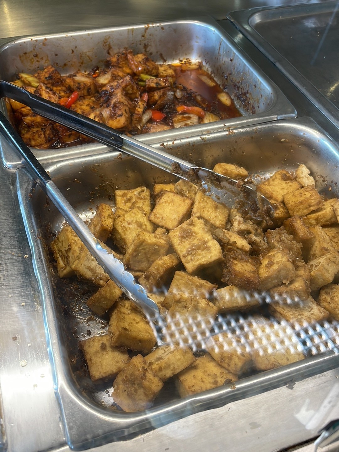 Mama's Tofu: food & drinks