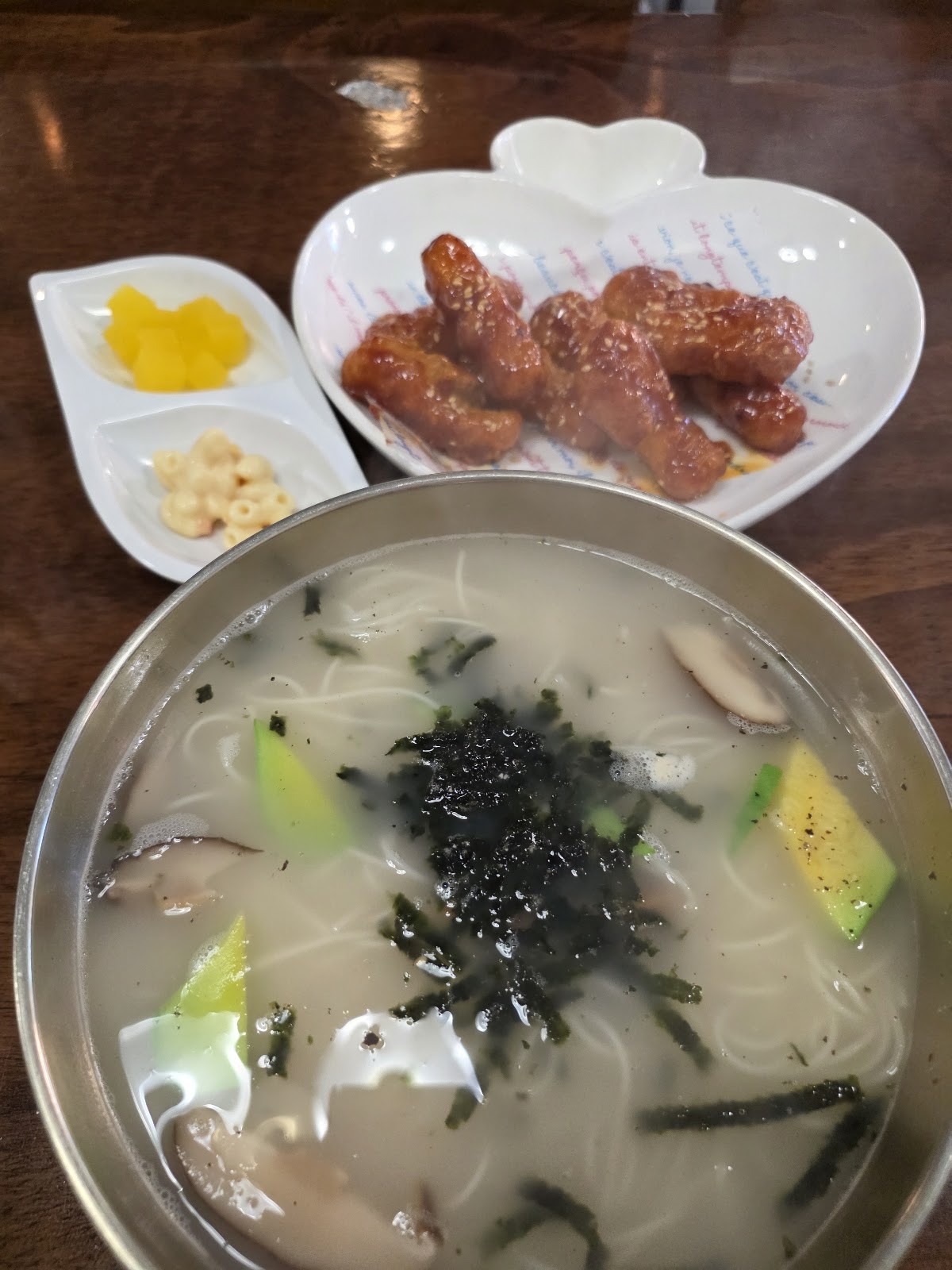 Vegan Kitchen: food & drinks