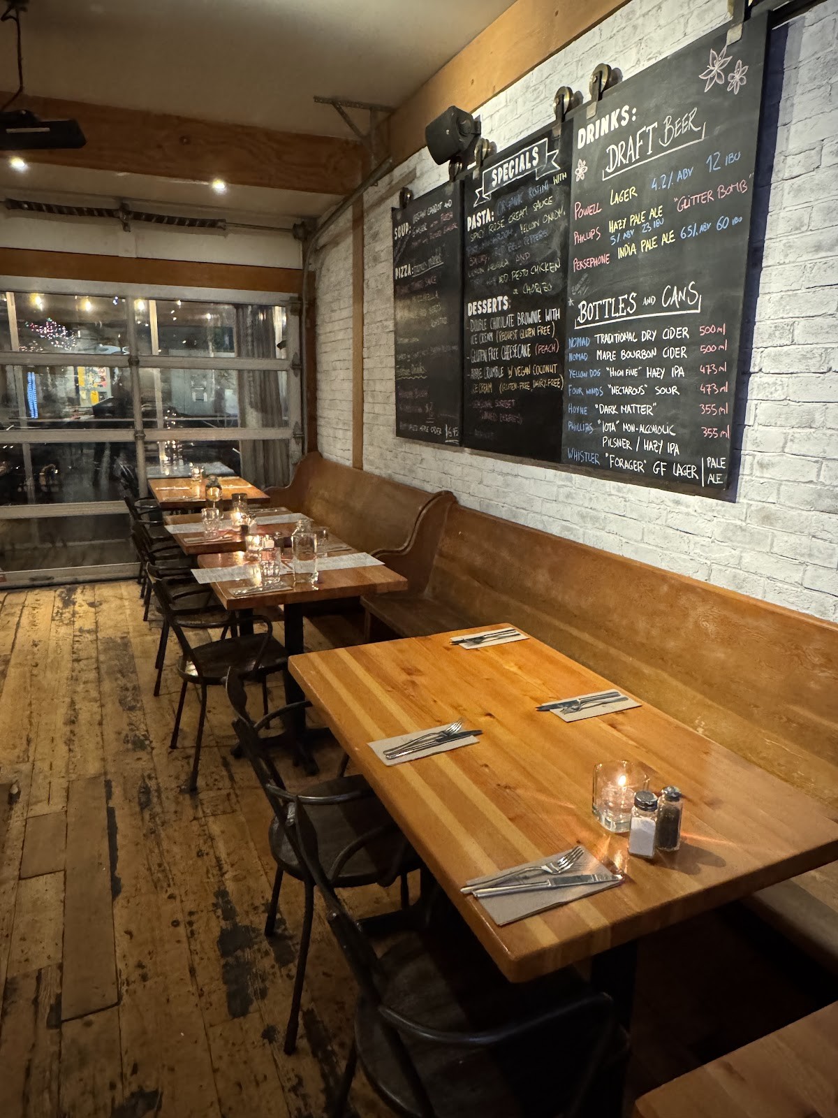 Rocky Mountain Flatbread, Vancouver: the place