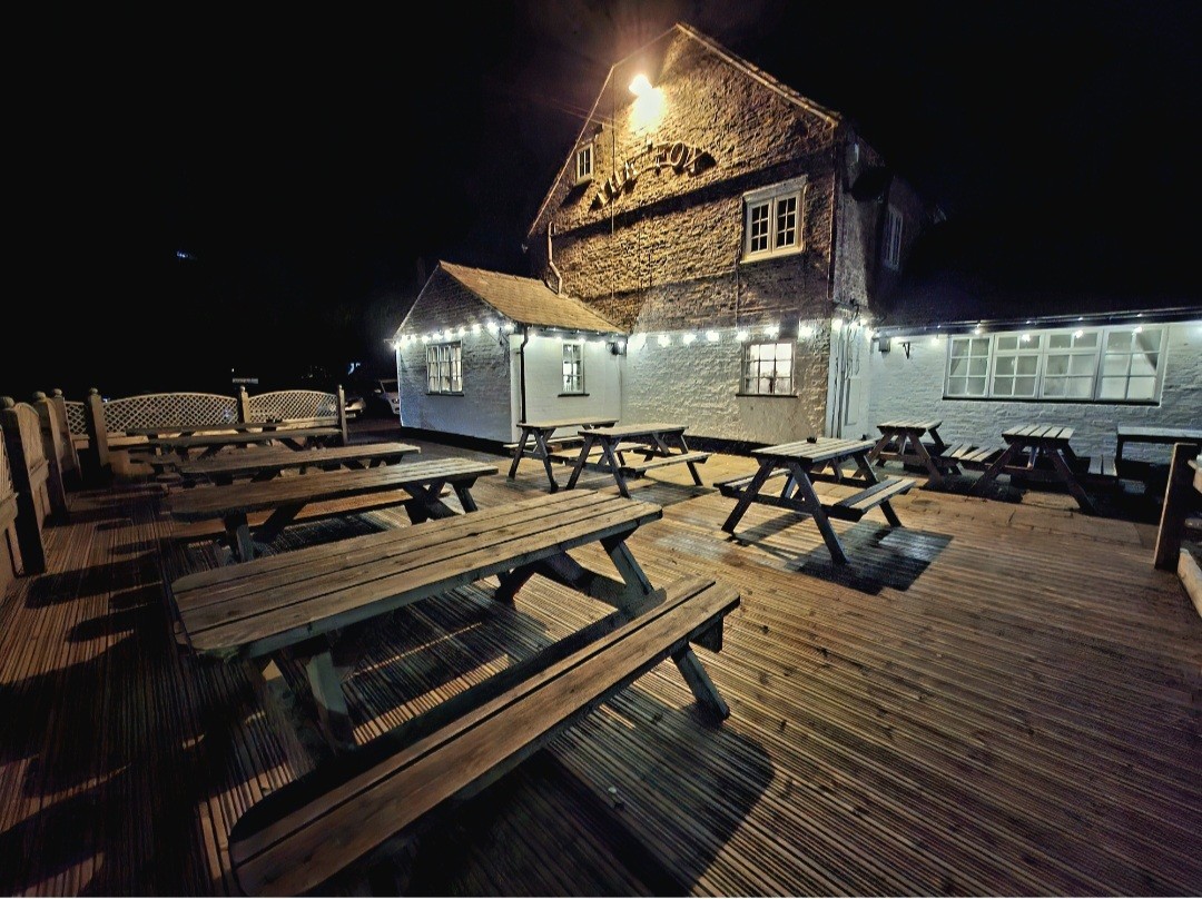The Fox Inn: the place