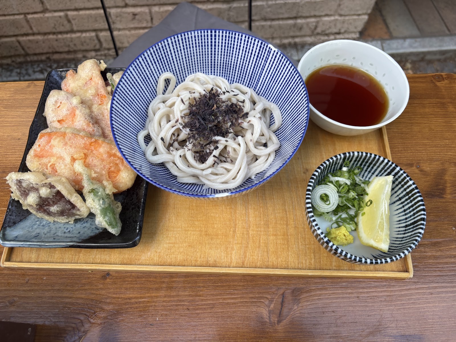 Nobiko: food & drinks