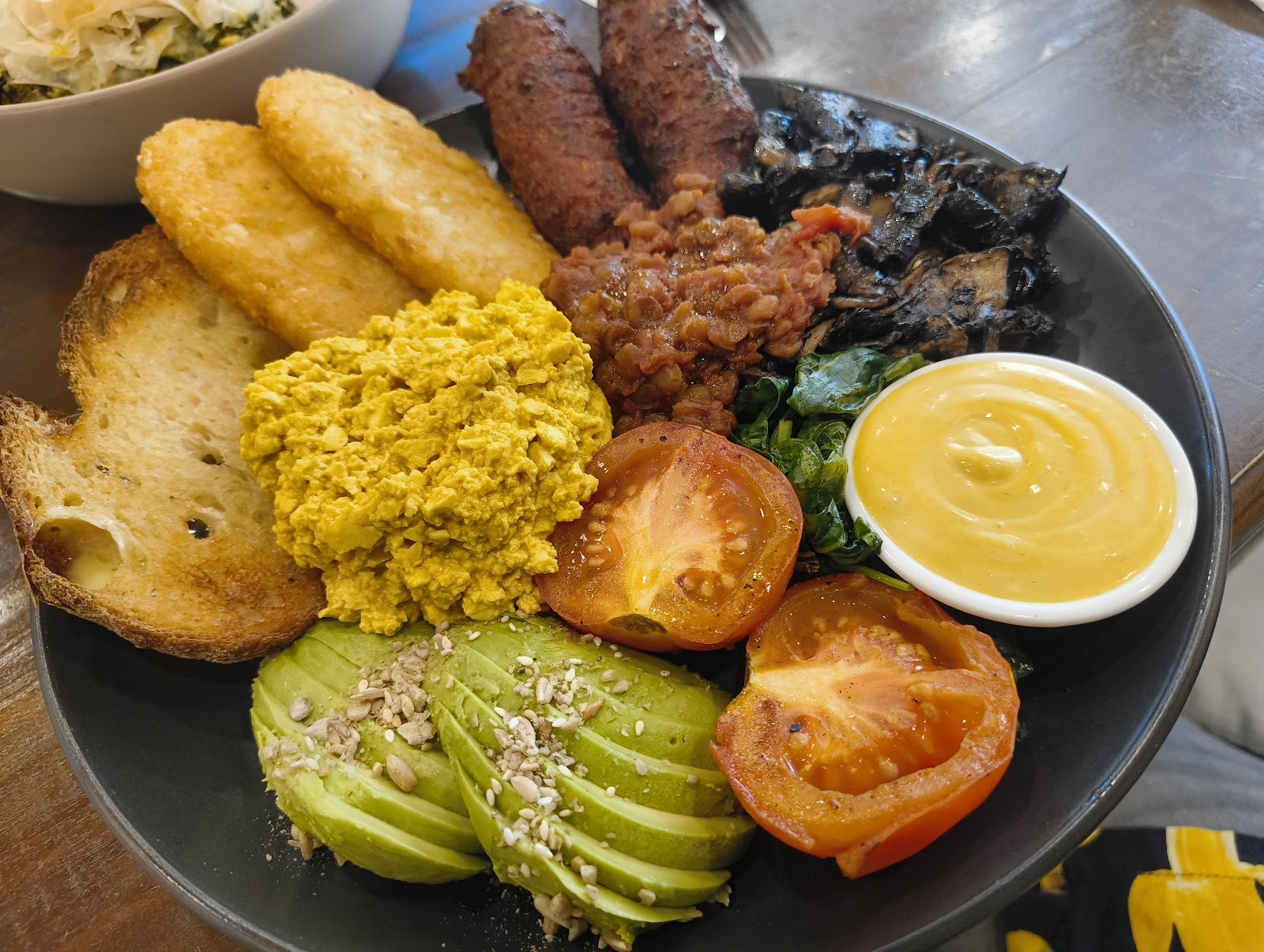 1two1 Vegan Cafe & Organic Grocer: food & drinks
