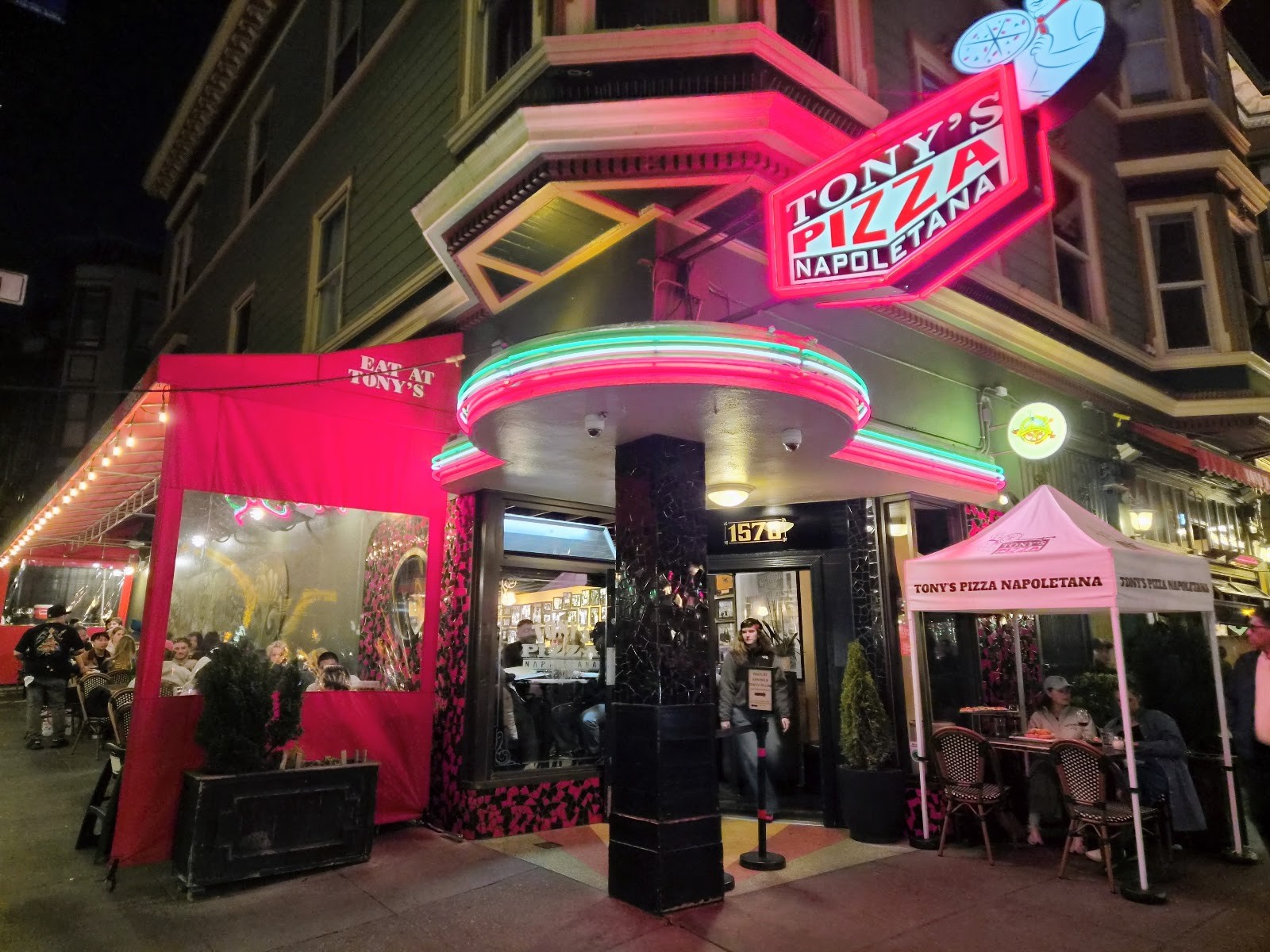 Tony's Pizza Napoletana: the place
