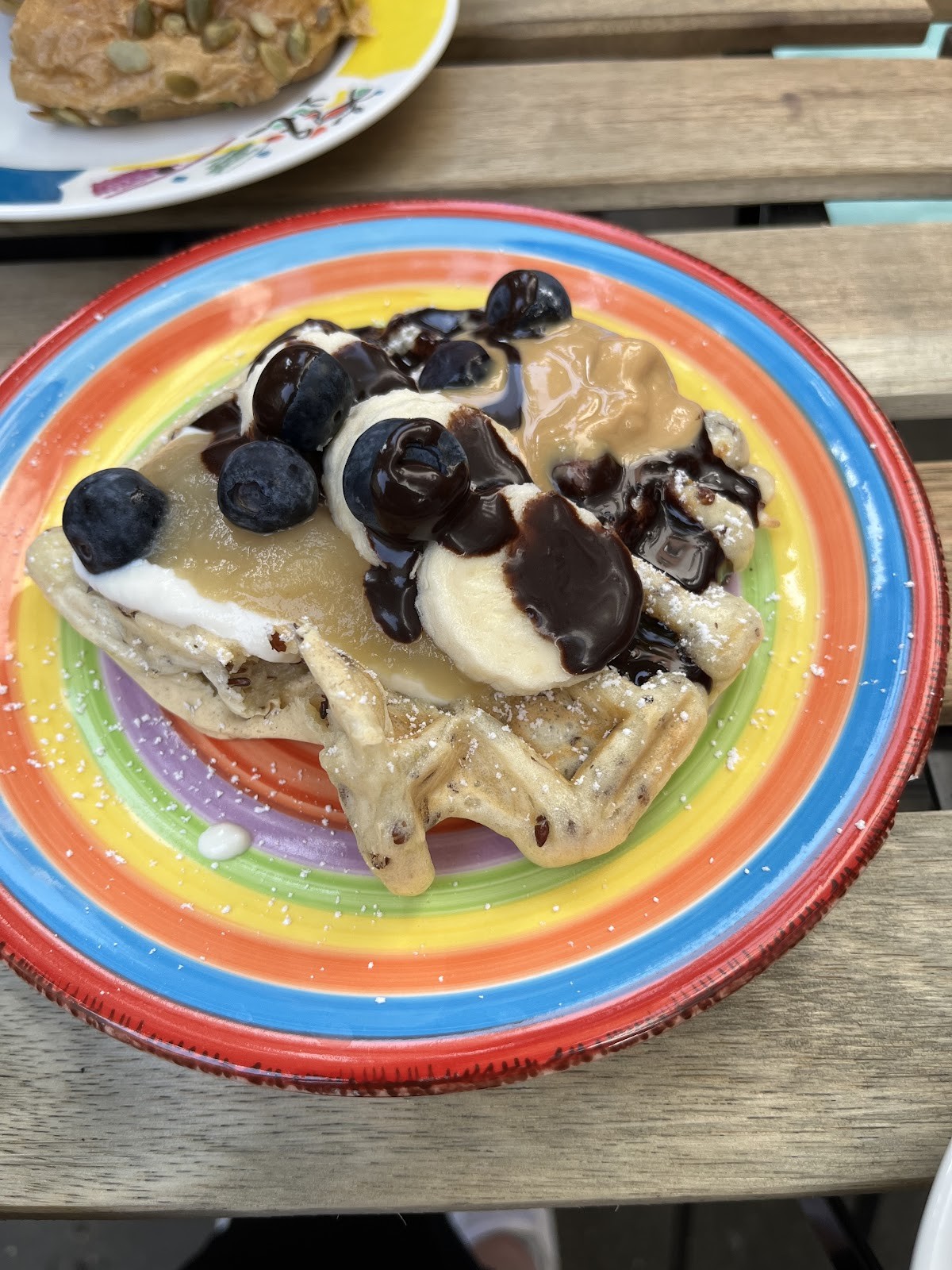 vevi - Veganes Vintage Café: food & drinks