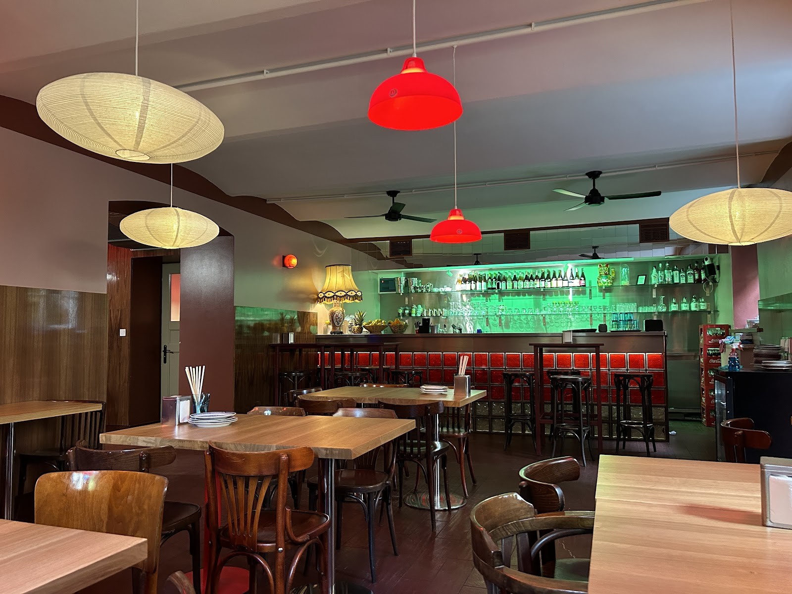 Wschód Bar: the place