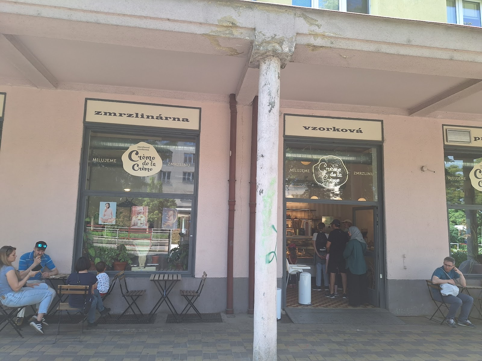 Zmrzlinárna Průběžná | Crème de la Crème: the place
