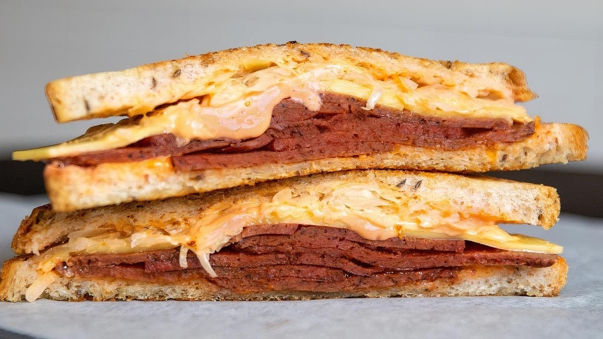 A.T.M. Vegan Deli: food & drinks