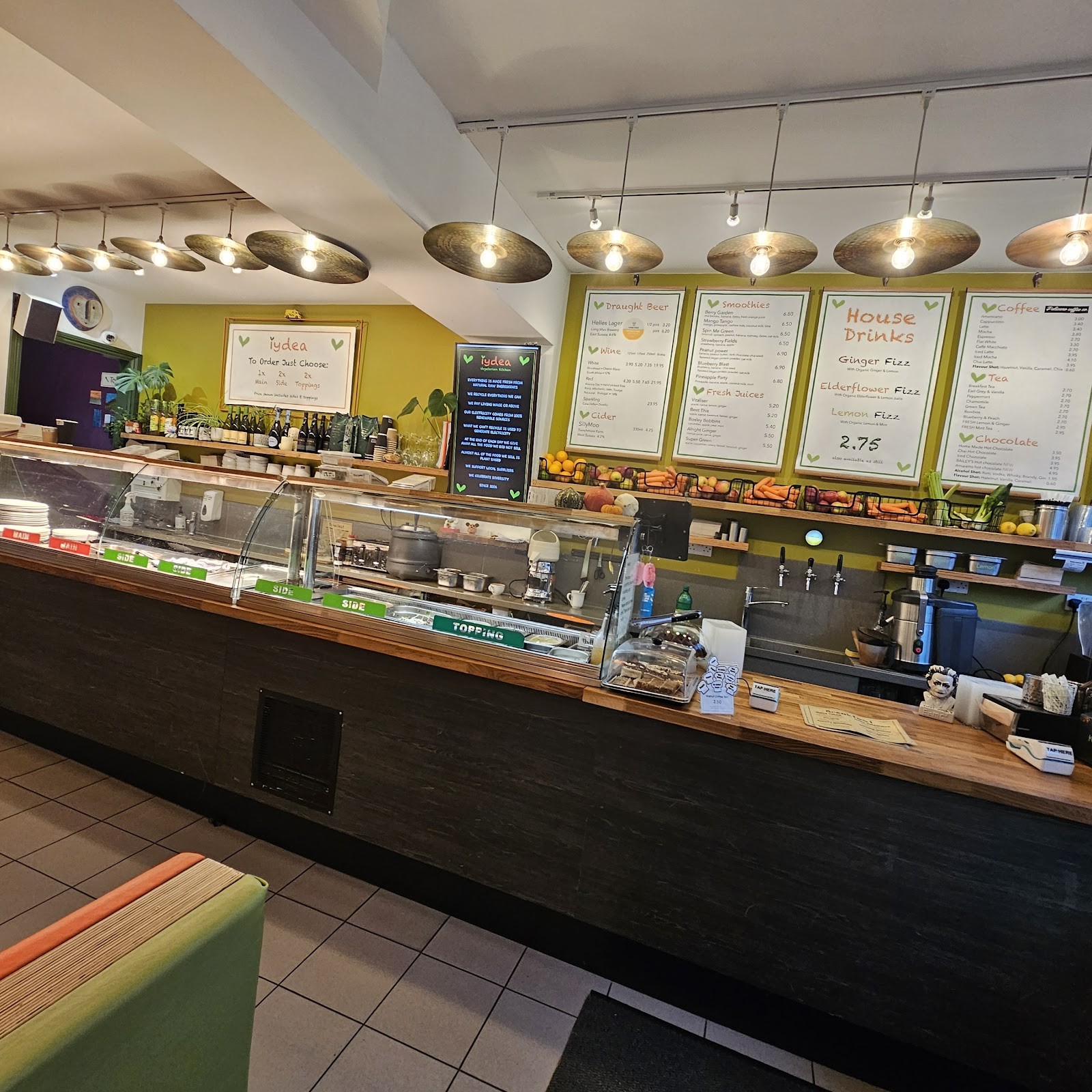 Iydea Vegetarian Kitchen: the place