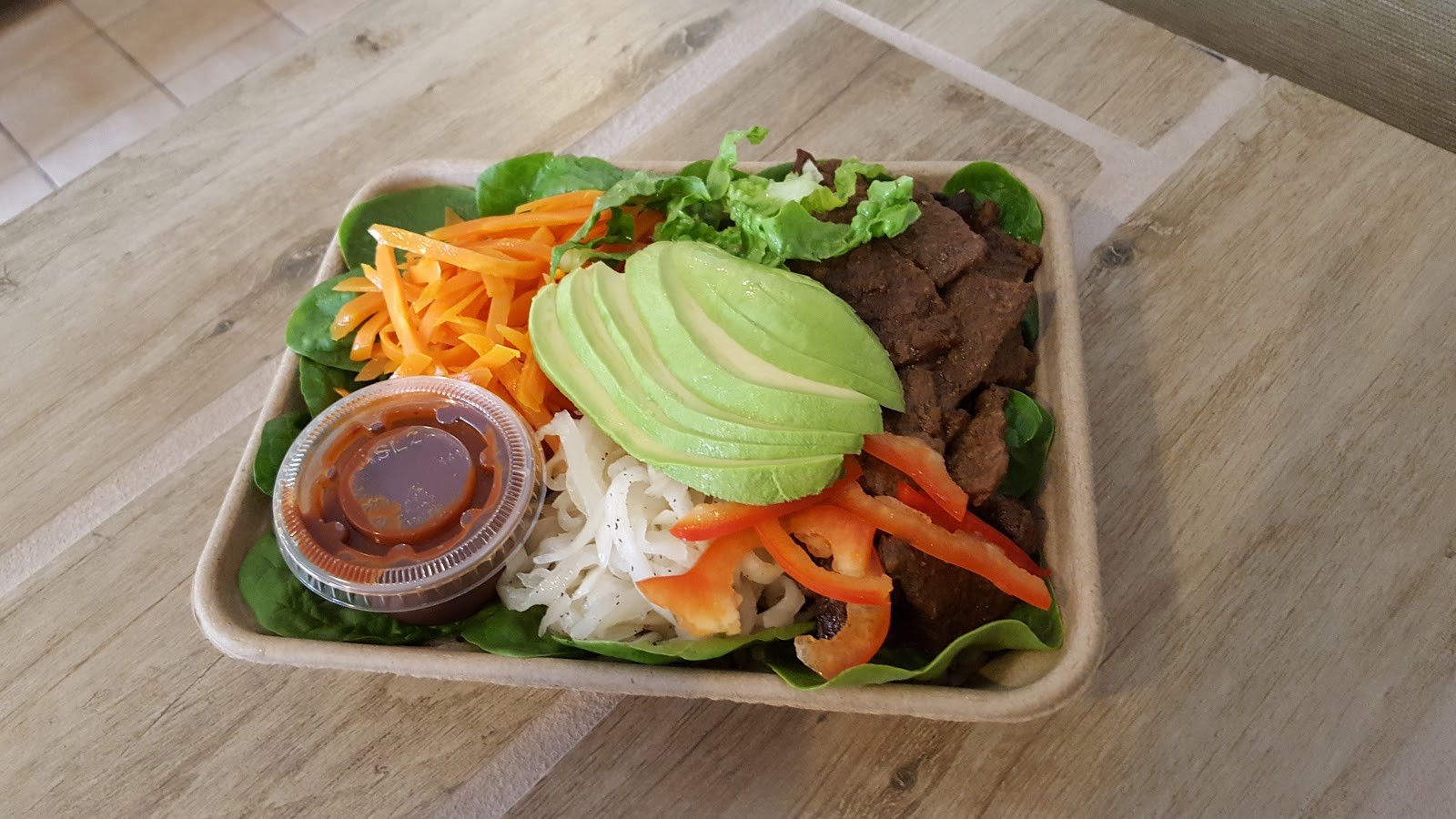 Loving Heart Vegan Cafe: food & drinks